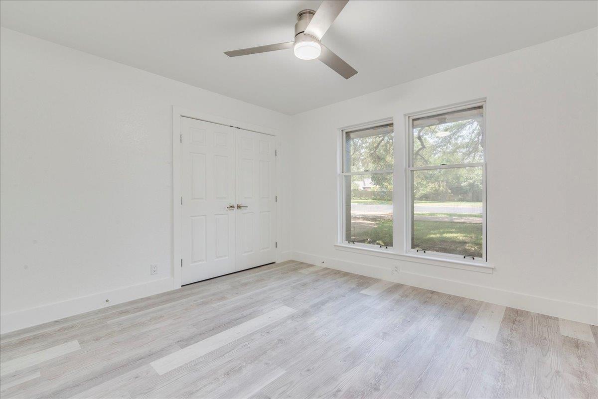 11146 Pinehurst Dr, Austin, TX 78747