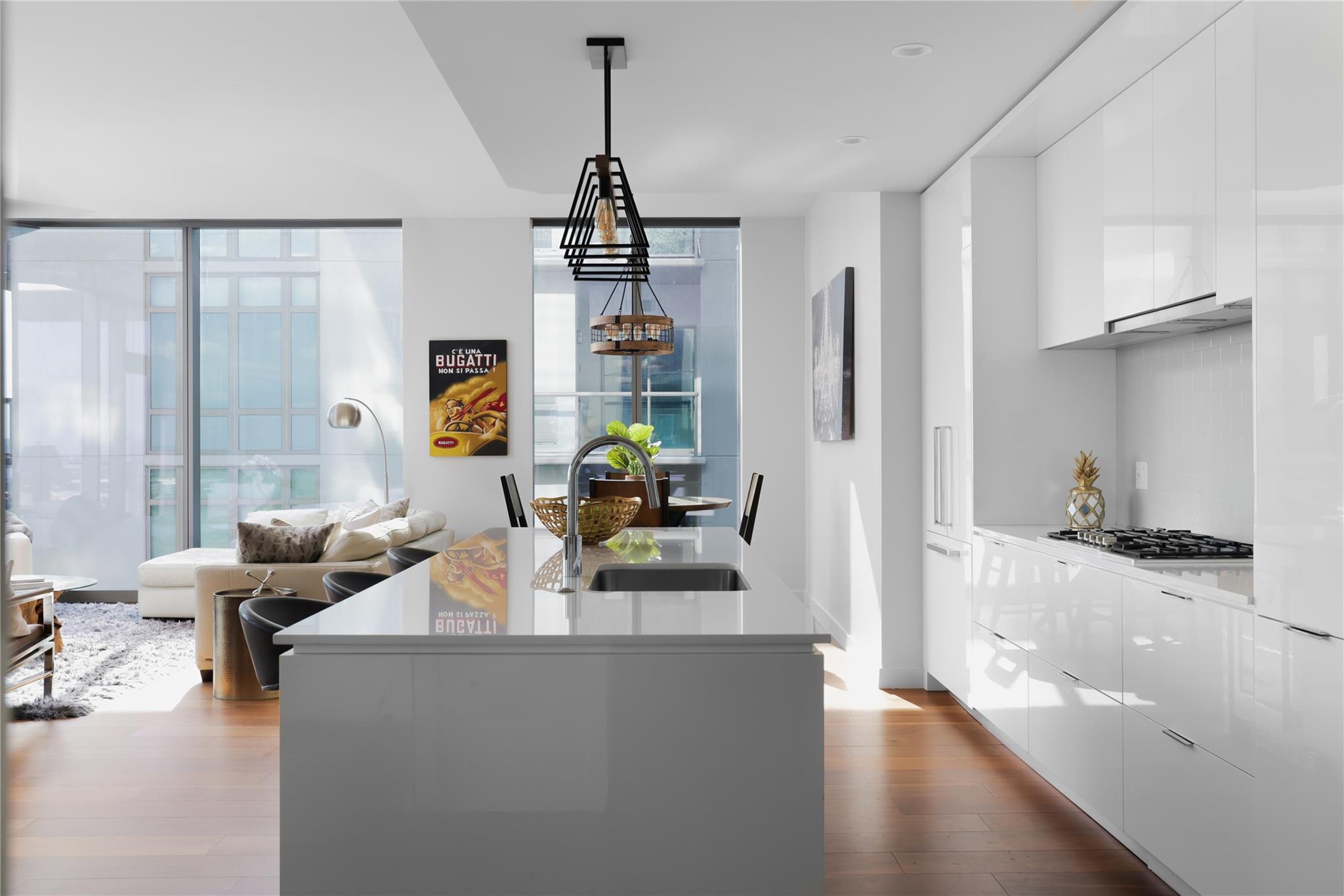 44 East Ave # 2701, Austin, TX 78701
