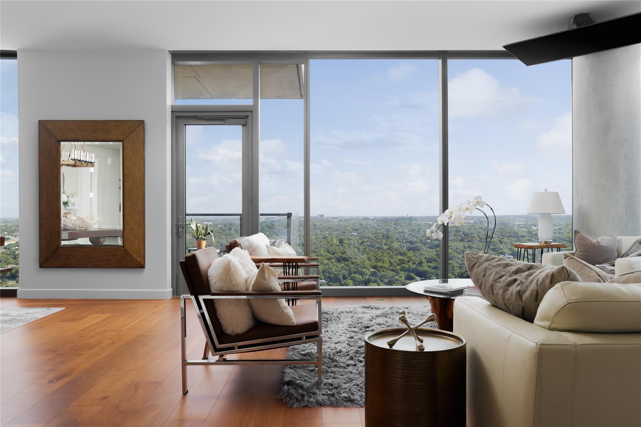 44 East Ave # 2701, Austin, TX 78701