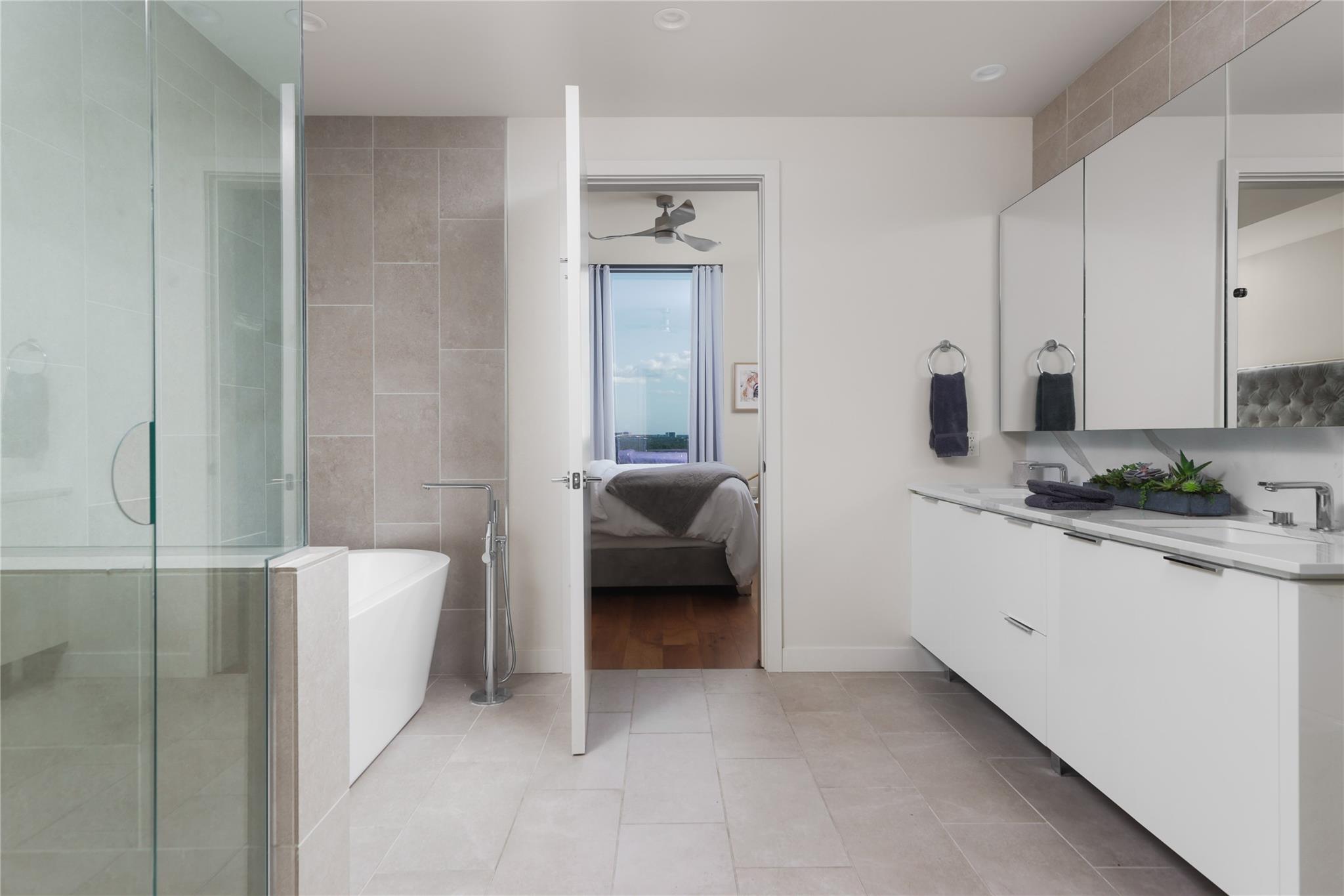 44 East Ave # 2701, Austin, TX 78701