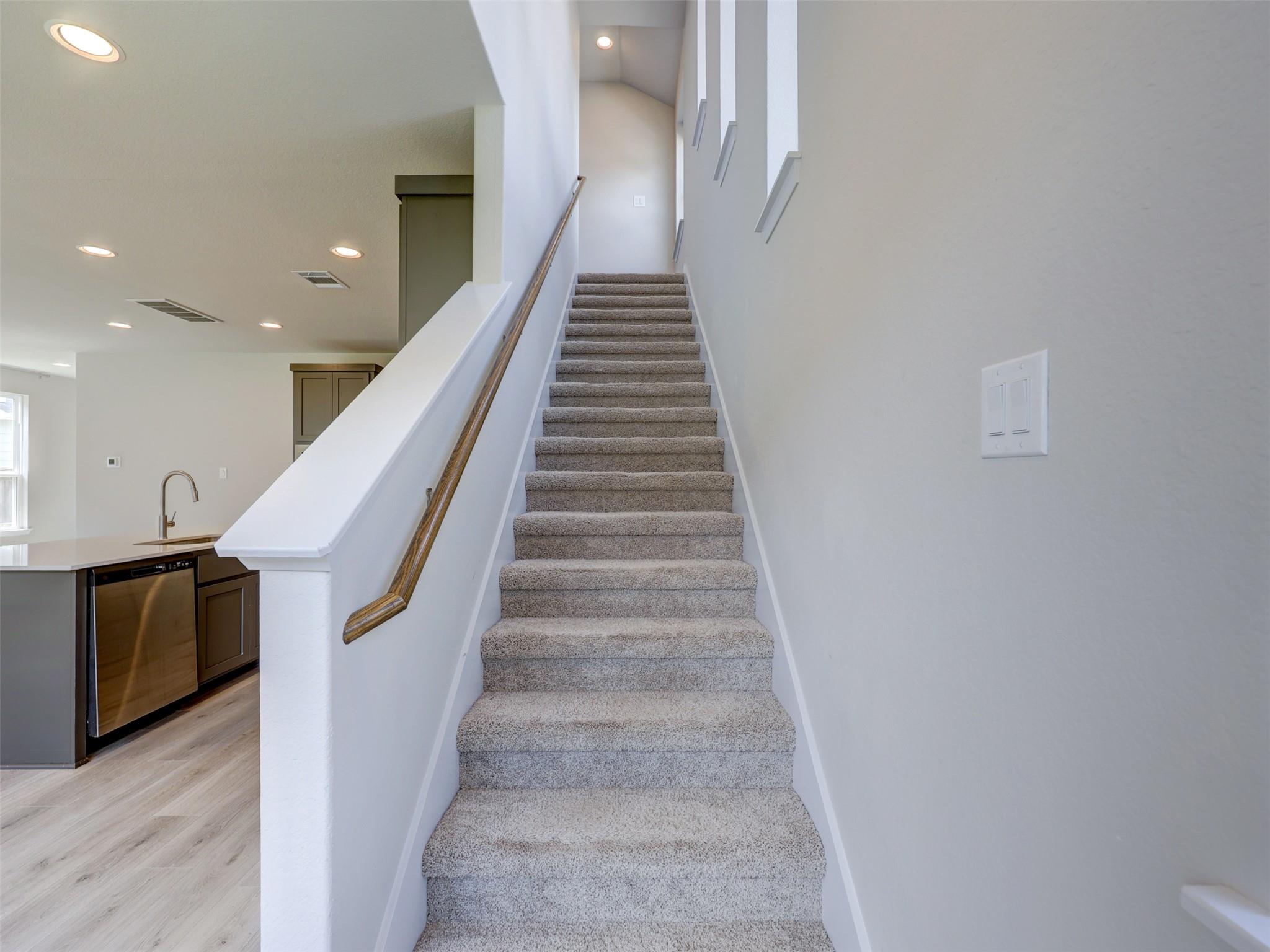 11417 Lago De Garda Dr, Austin, TX 78747