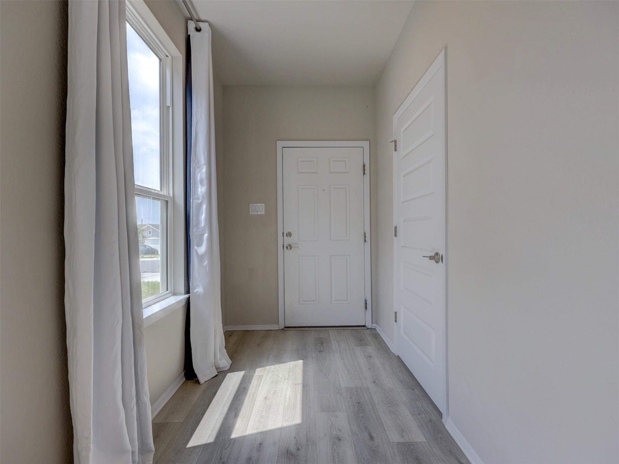 11417 Lago De Garda Dr, Austin, TX 78747