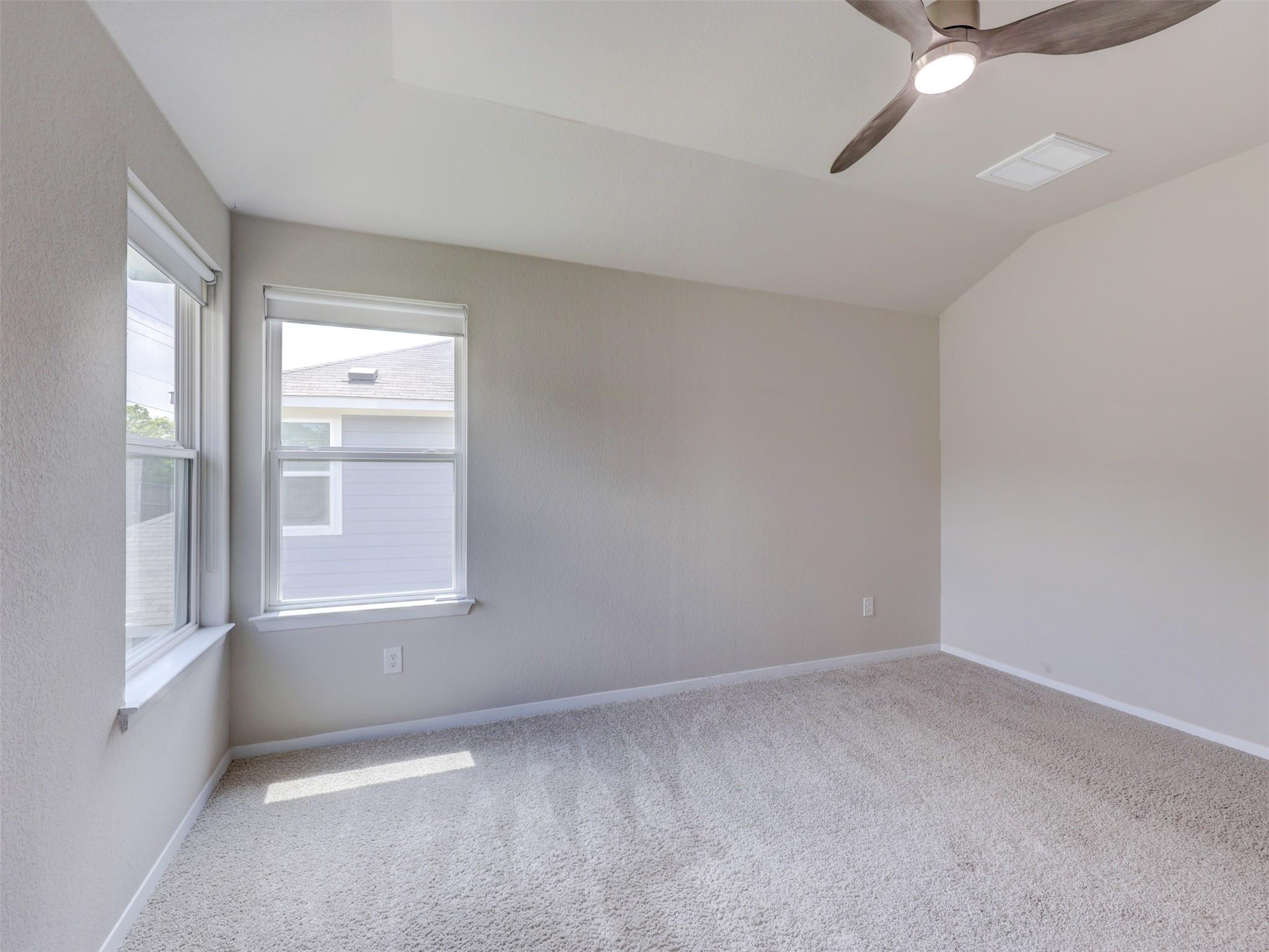 11417 Lago De Garda Dr, Austin, TX 78747