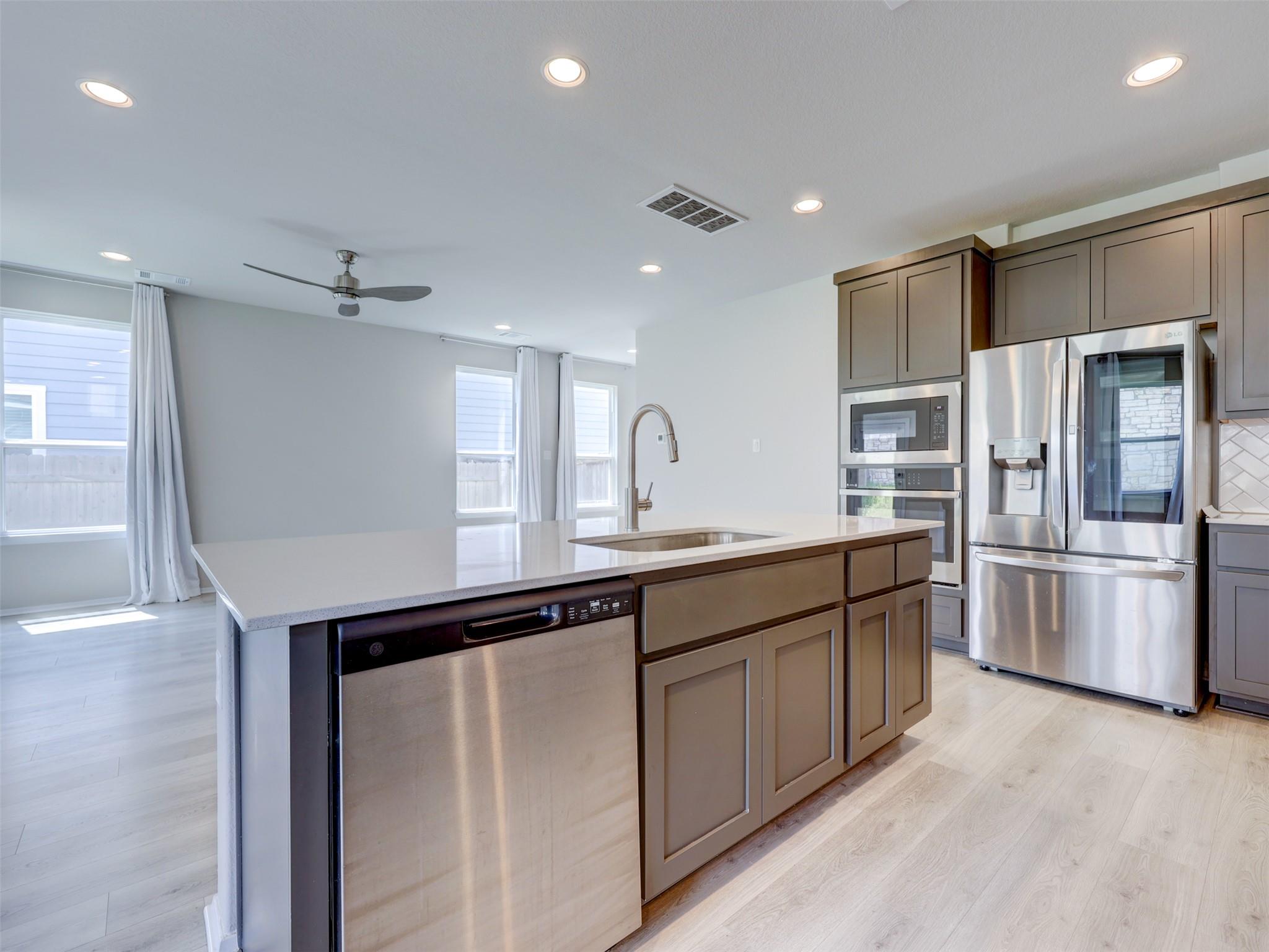 11417 Lago De Garda Dr, Austin, TX 78747