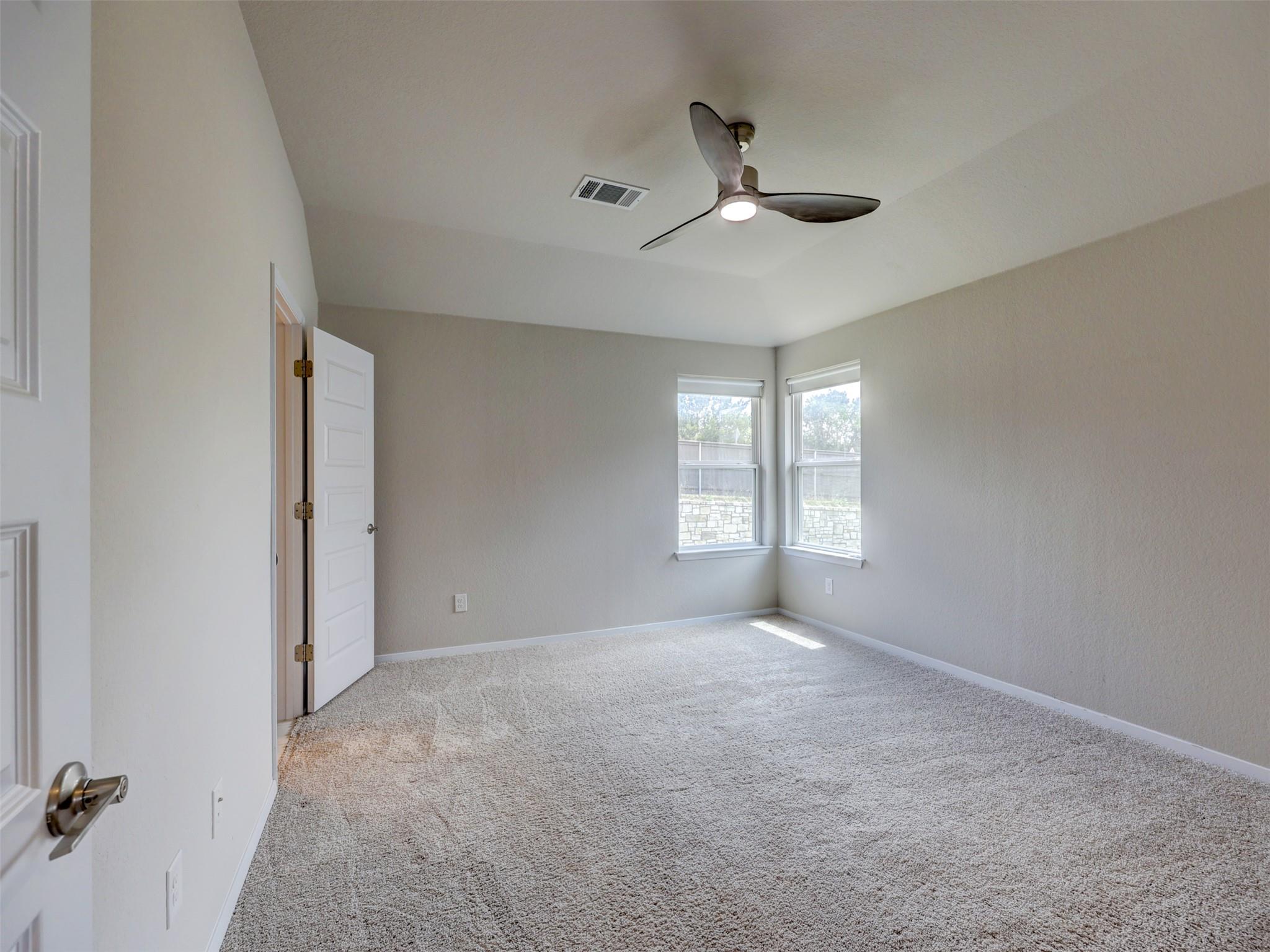 11417 Lago De Garda Dr, Austin, TX 78747