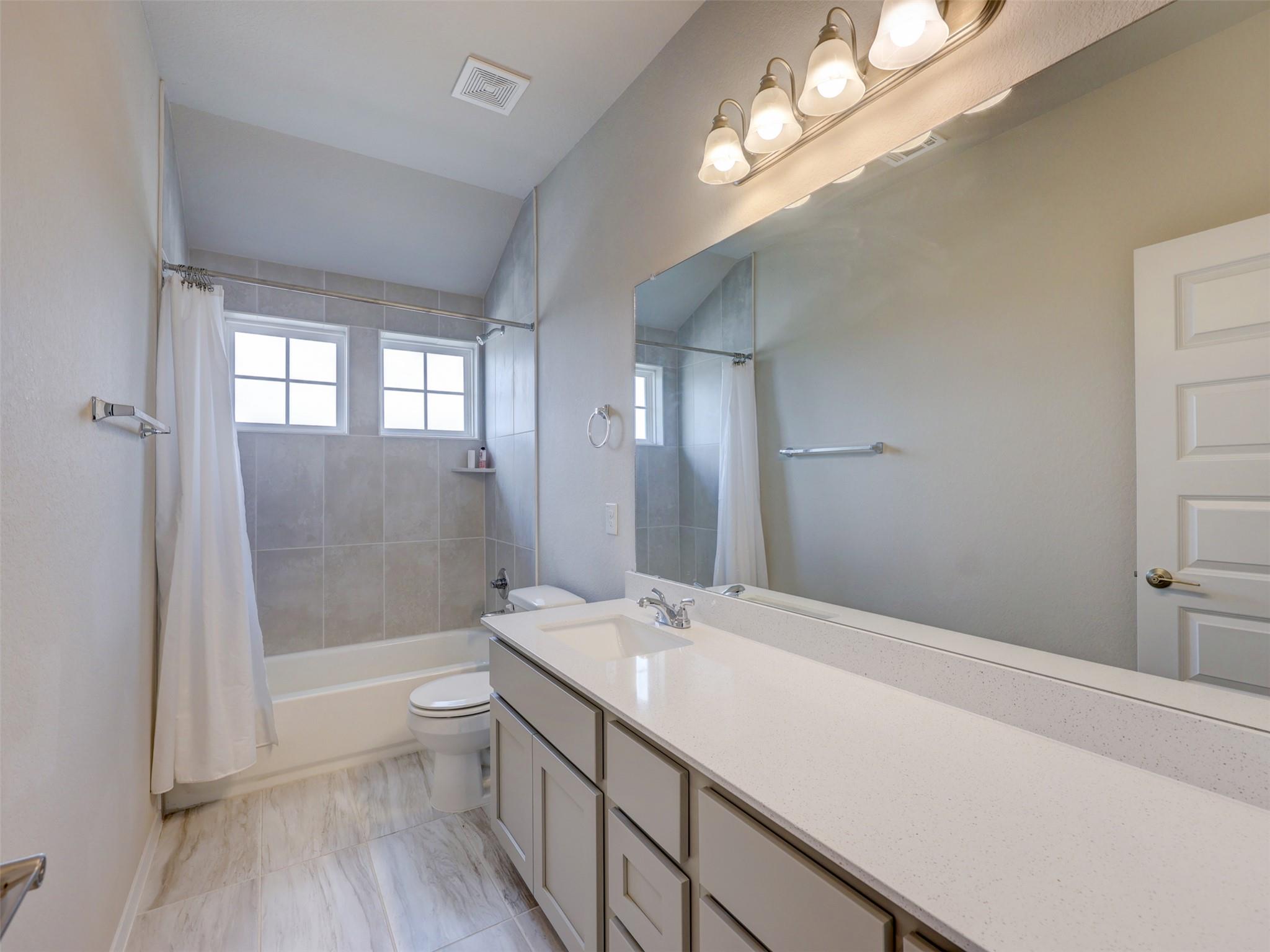 11417 Lago De Garda Dr, Austin, TX 78747