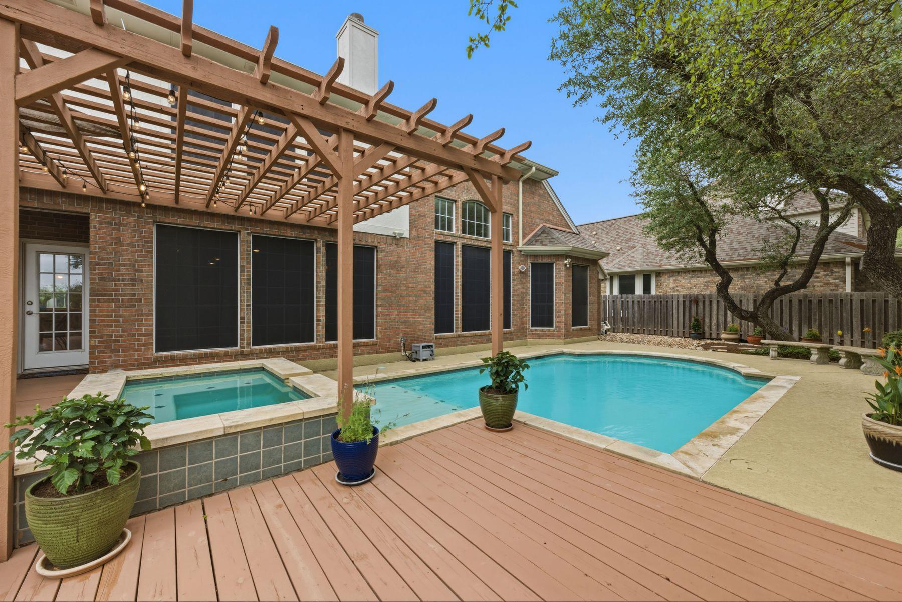 10417 Peonia Ct, Austin, TX 78733