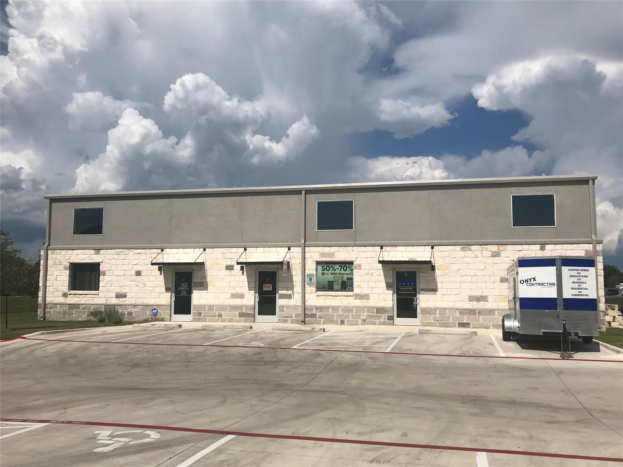 7696 183A Toll Rd # 5B, Leander, TX 78641