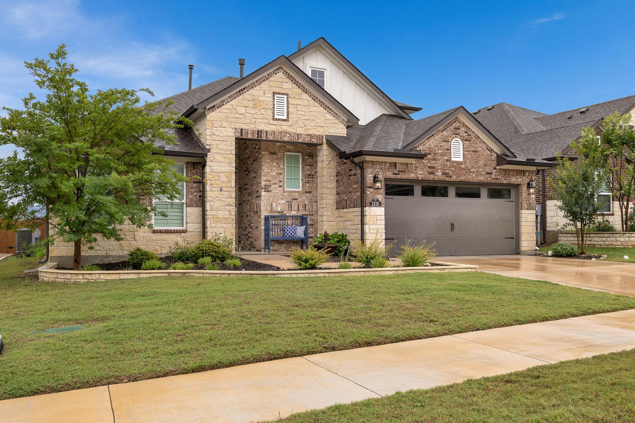 1219 Leaning Oak Ln, Georgetown, TX 78628