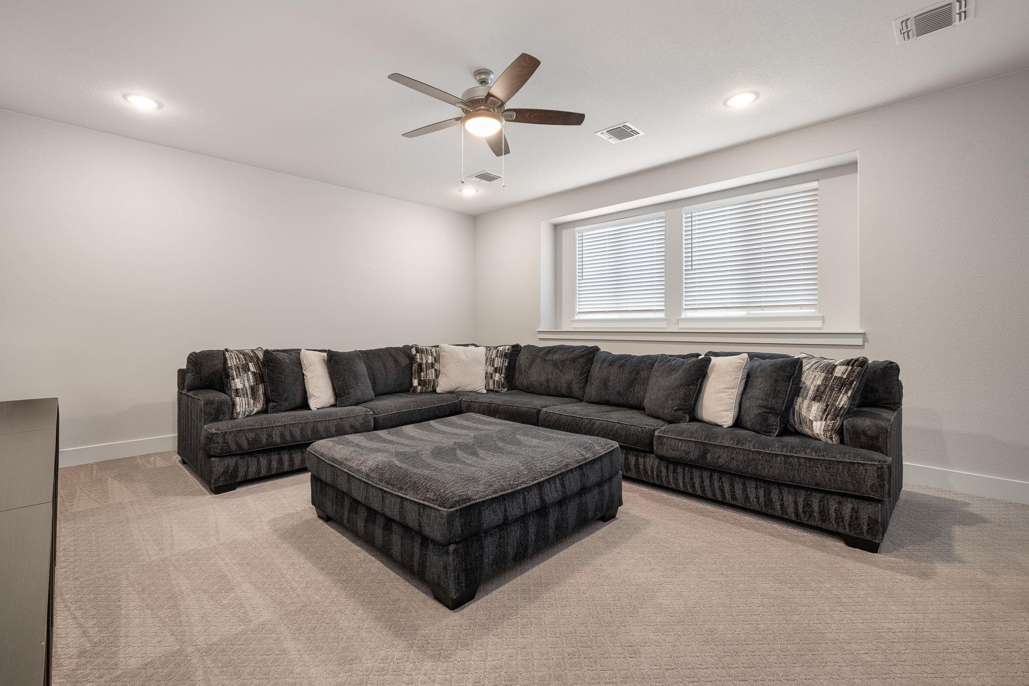 1219 Leaning Oak Ln, Georgetown, TX 78628