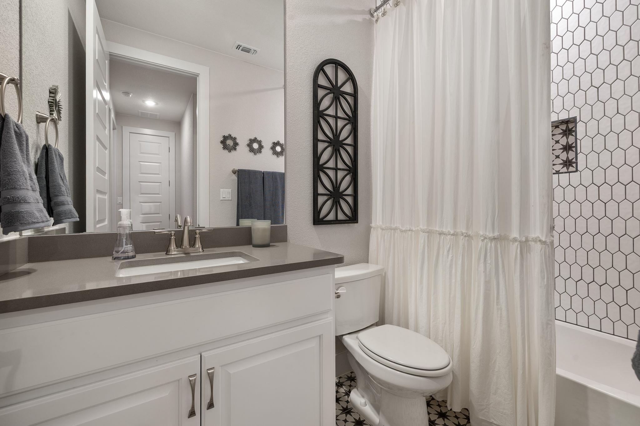 1219 Leaning Oak Ln, Georgetown, TX 78628