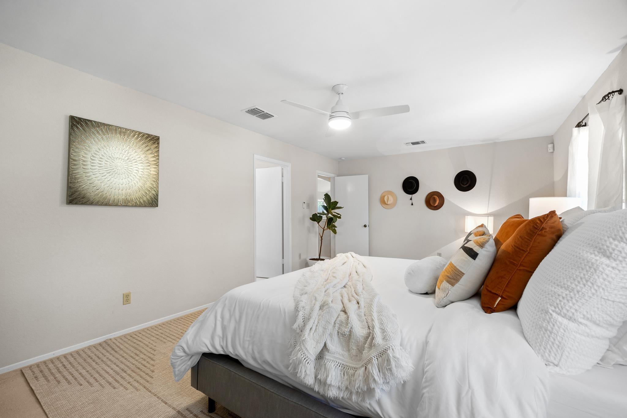 1404 O K Corral, Austin, TX 78748