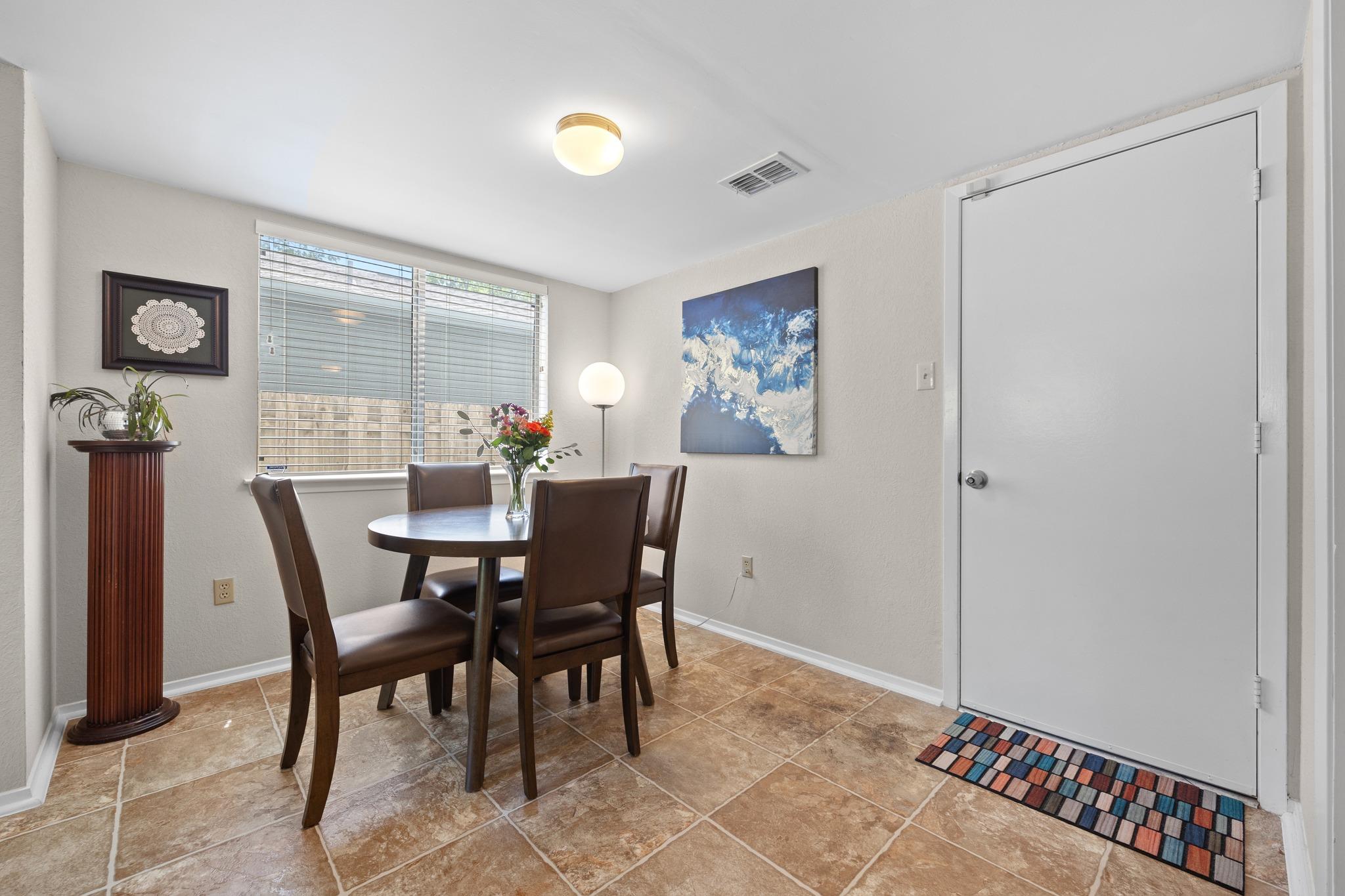 1404 O K Corral, Austin, TX 78748