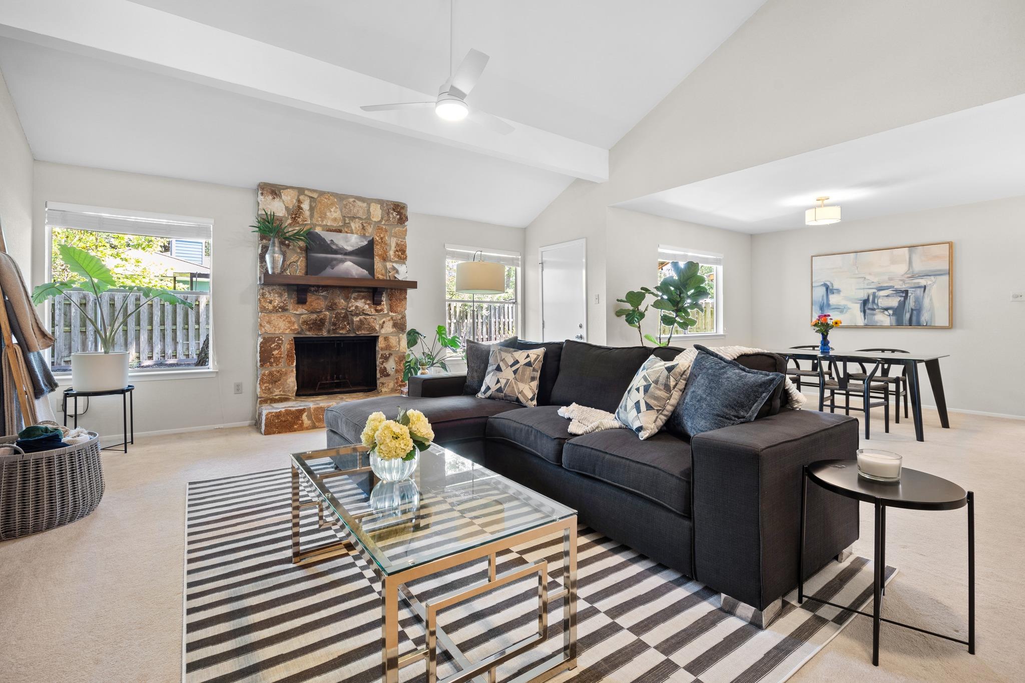 1404 O K Corral, Austin, TX 78748
