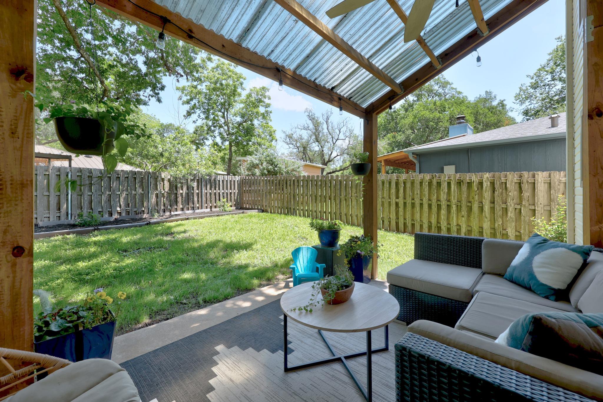 1404 O K Corral, Austin, TX 78748