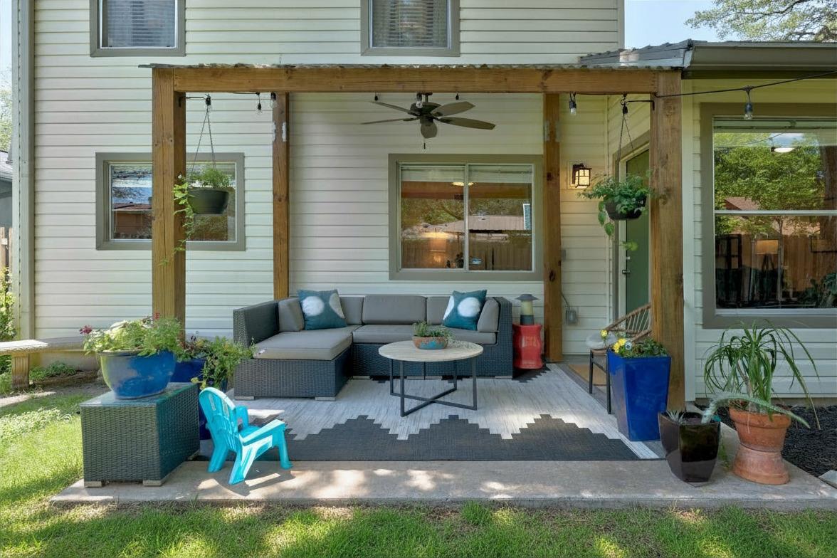 1404 O K Corral, Austin, TX 78748