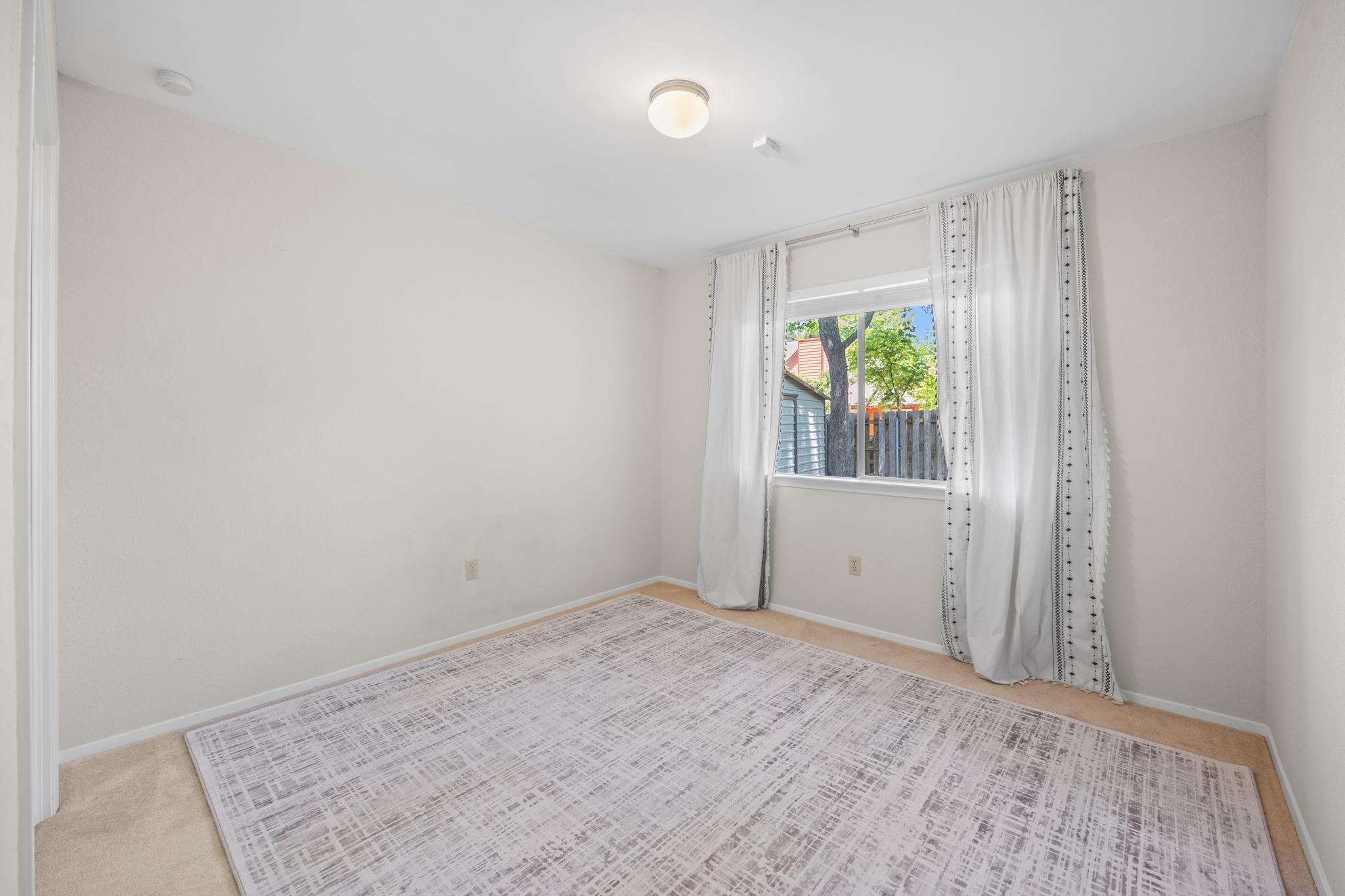 1404 O K Corral, Austin, TX 78748