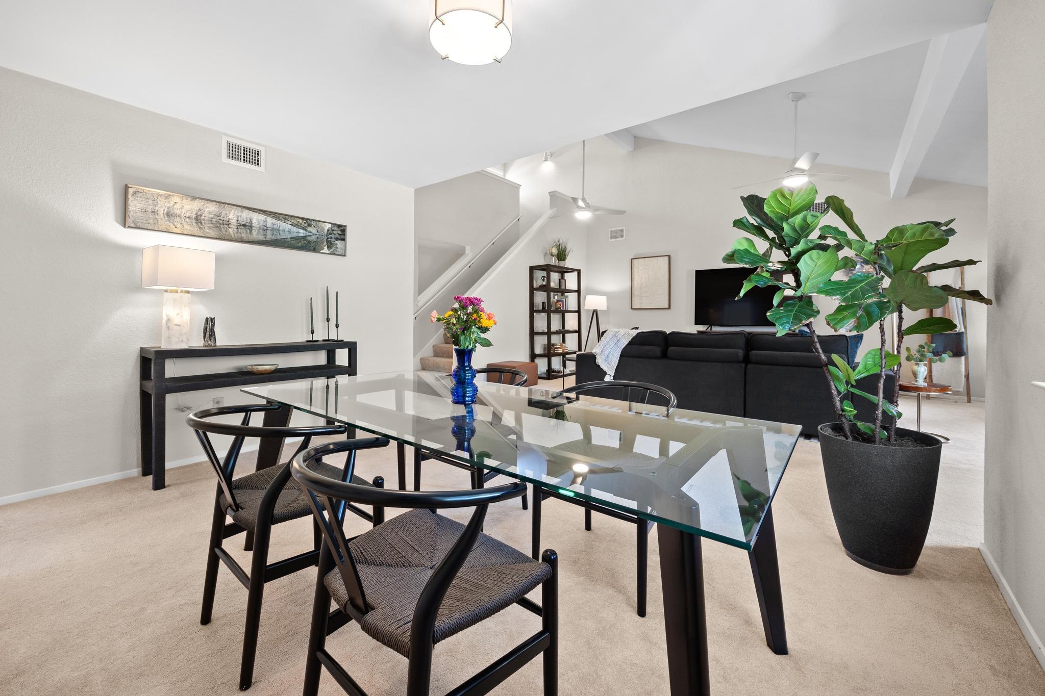 1404 O K Corral, Austin, TX 78748
