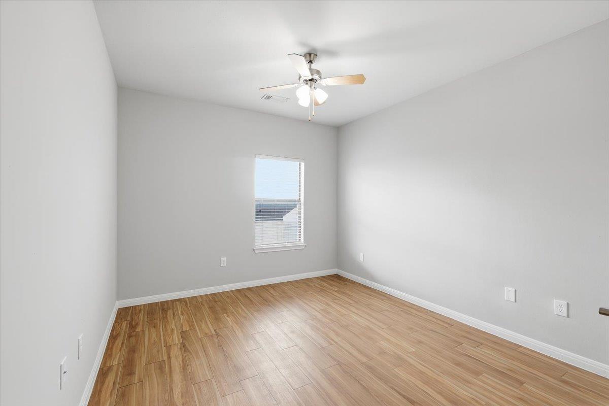 2502 Leon St # 414, Austin, TX 78705