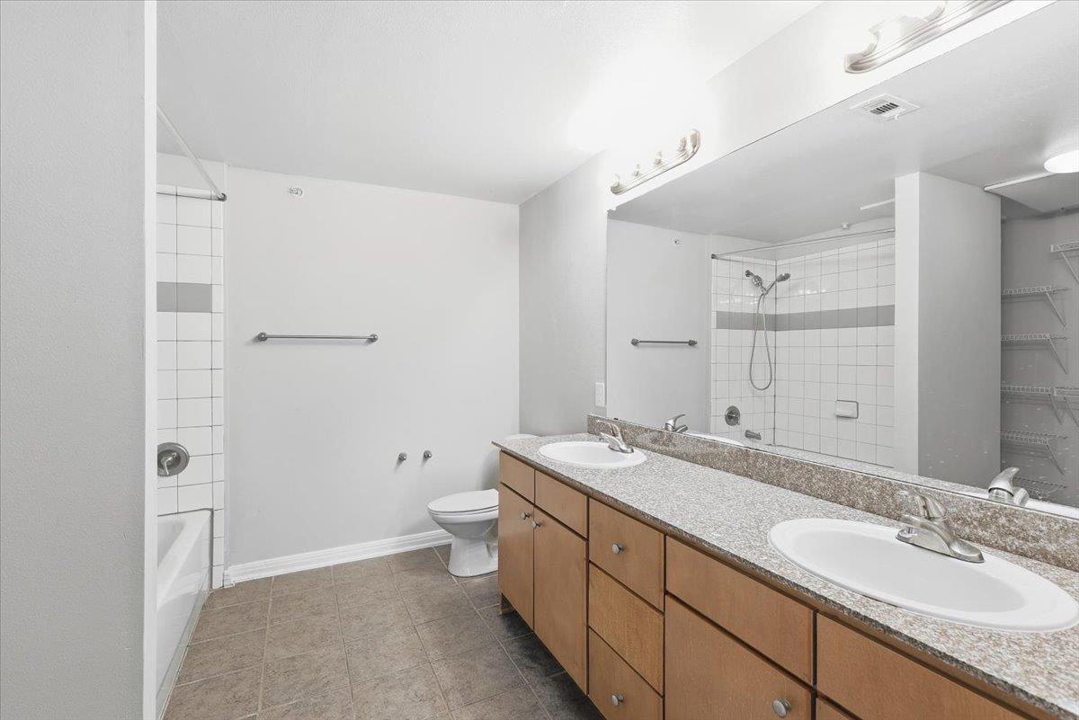 2502 Leon St # 414, Austin, TX 78705