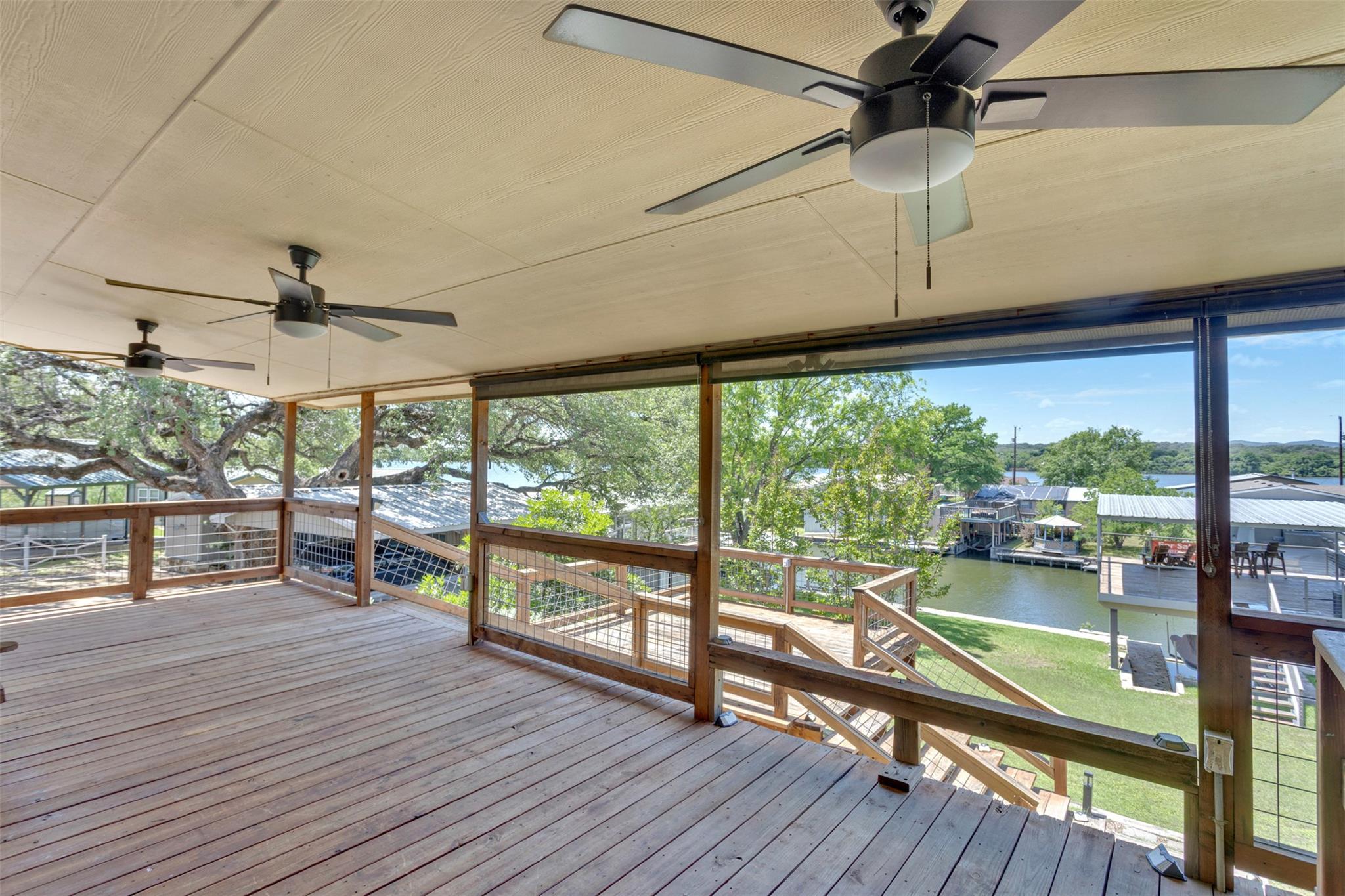 702 Liveoak Rd, Kingsland, TX 78639