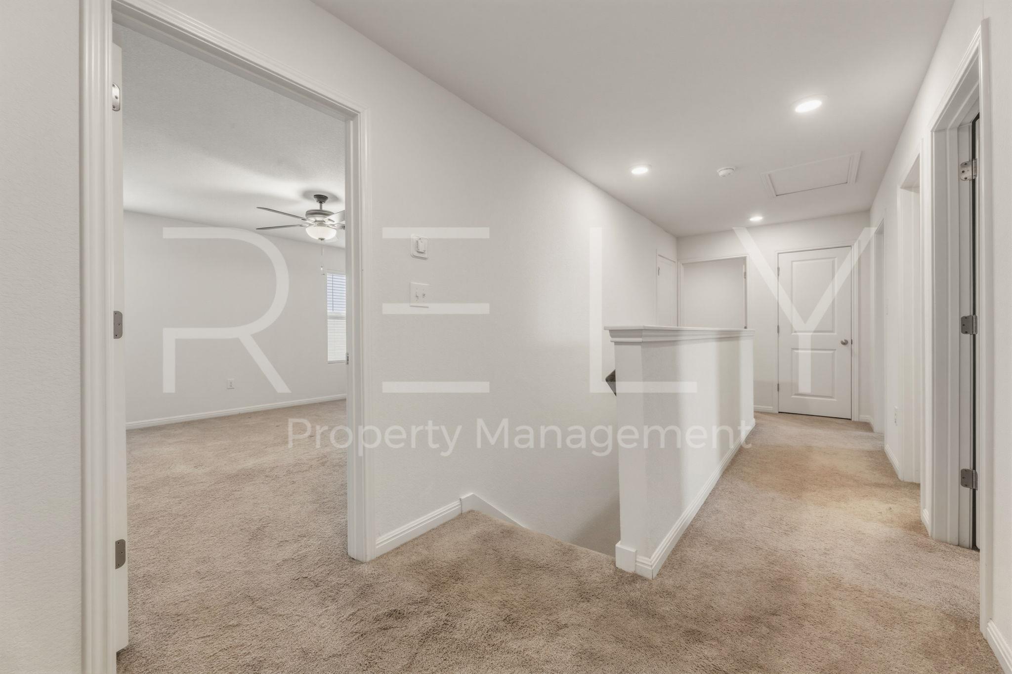 518 Woodpecker Run, Jarrell, TX 76537