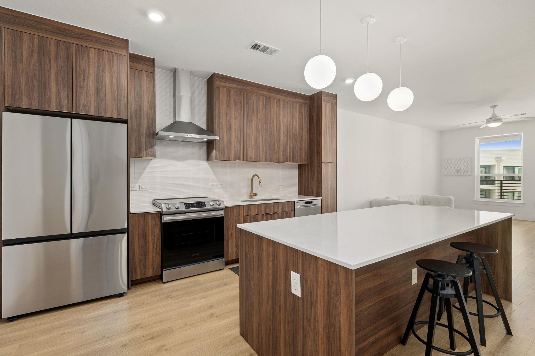 1701 Simond Ave # 612, Austin, TX 78723