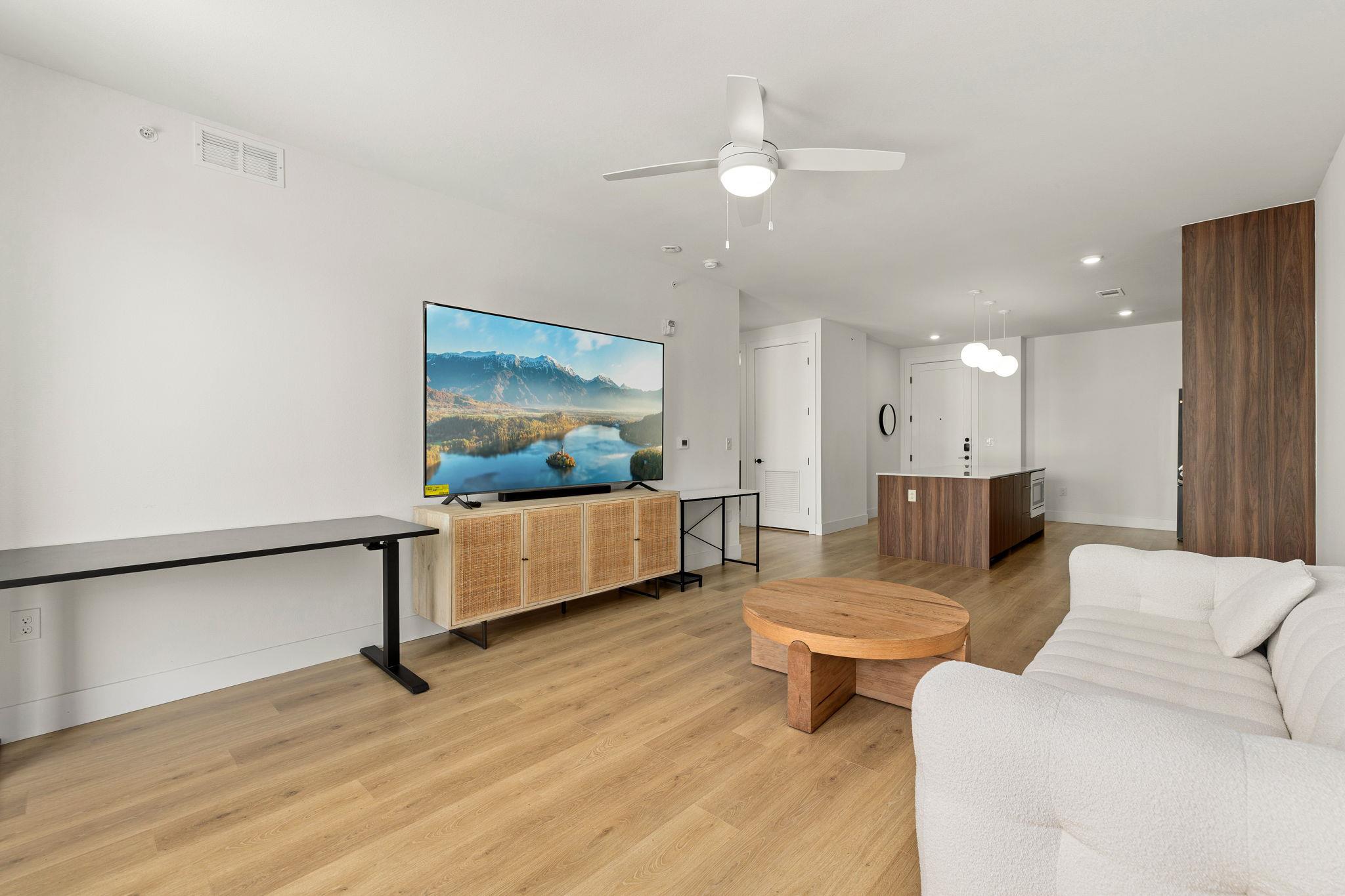 1701 Simond Ave # 612, Austin, TX 78723