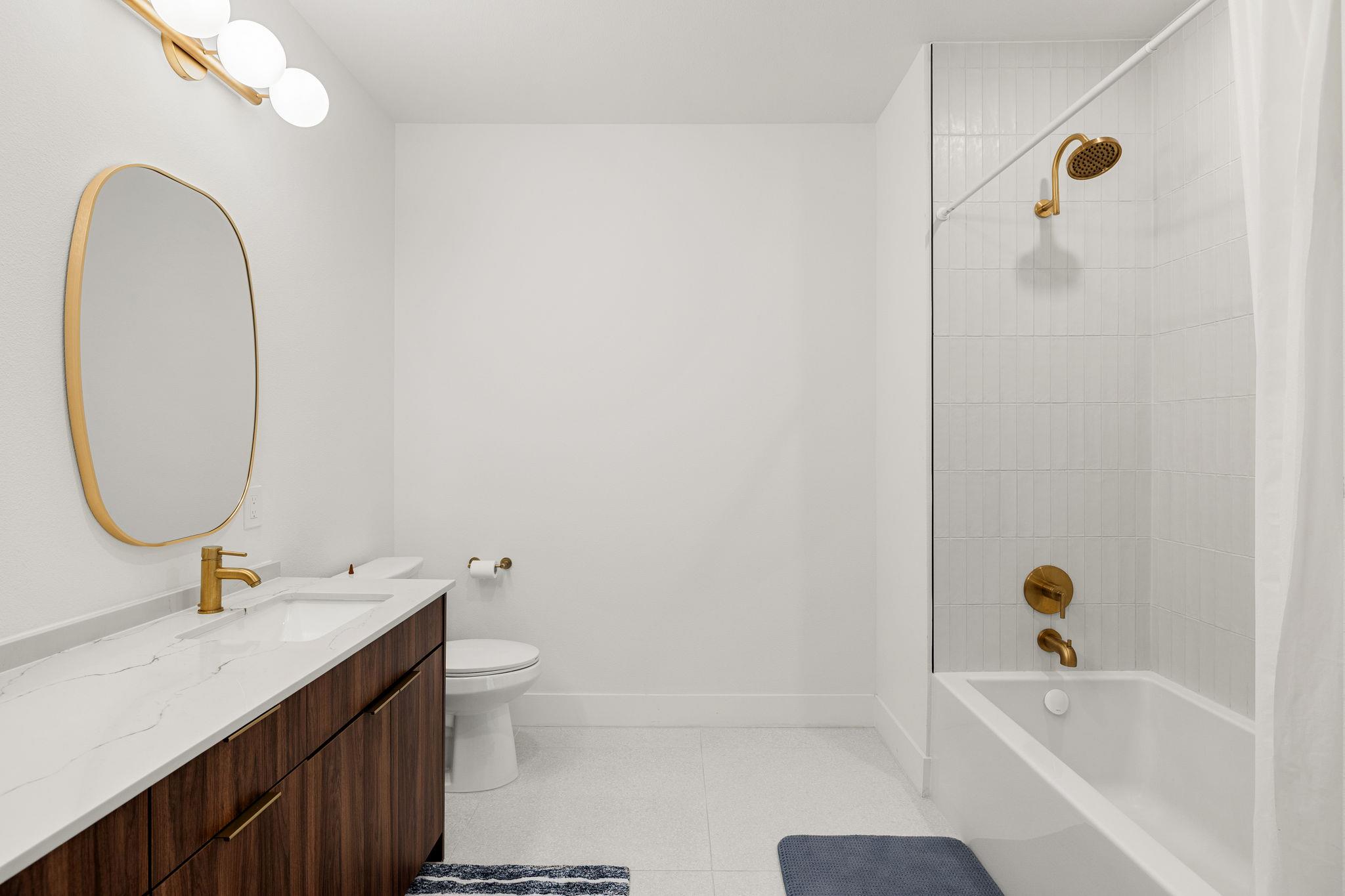 1701 Simond Ave # 612, Austin, TX 78723