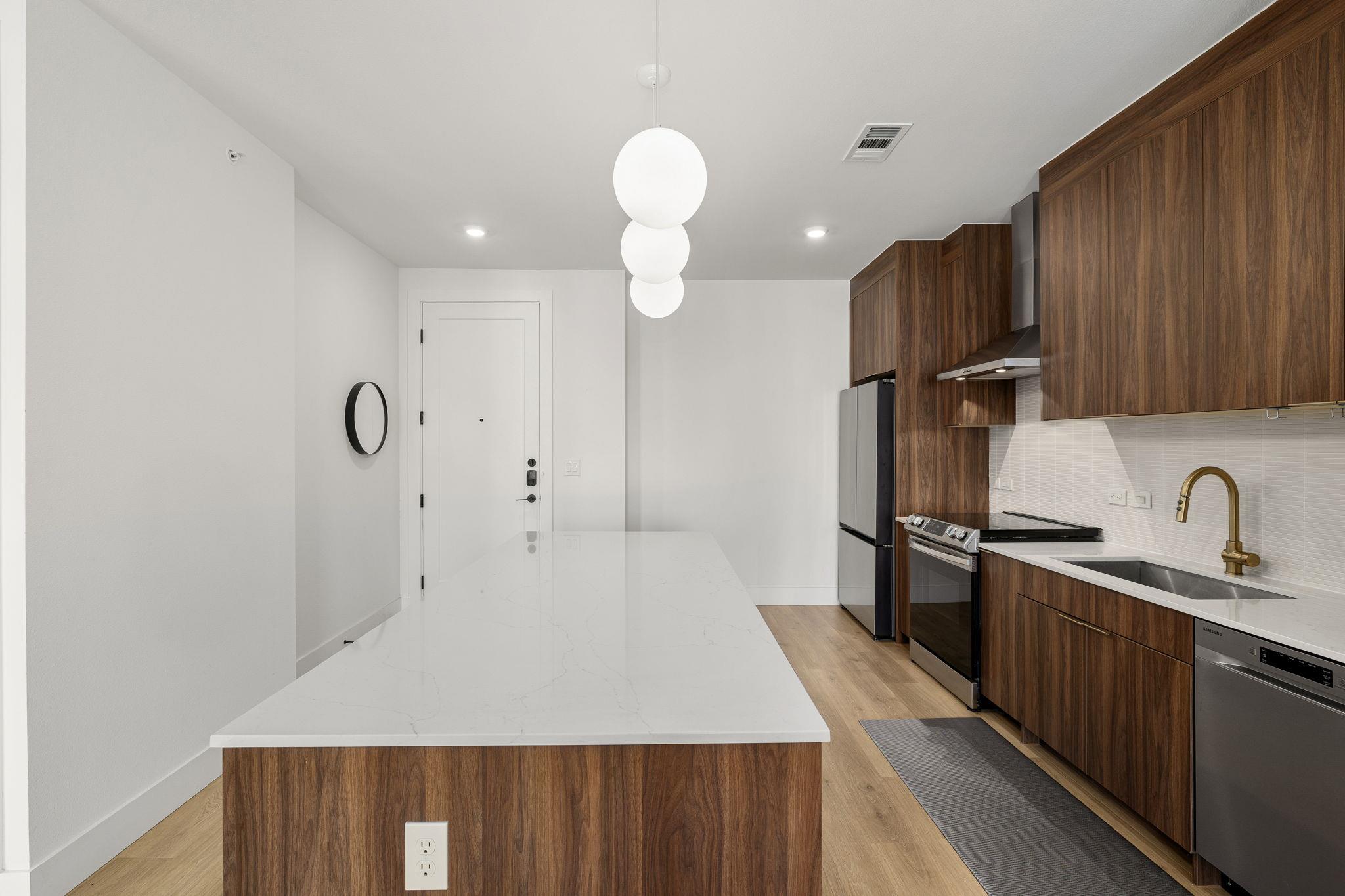 1701 Simond Ave # 612, Austin, TX 78723