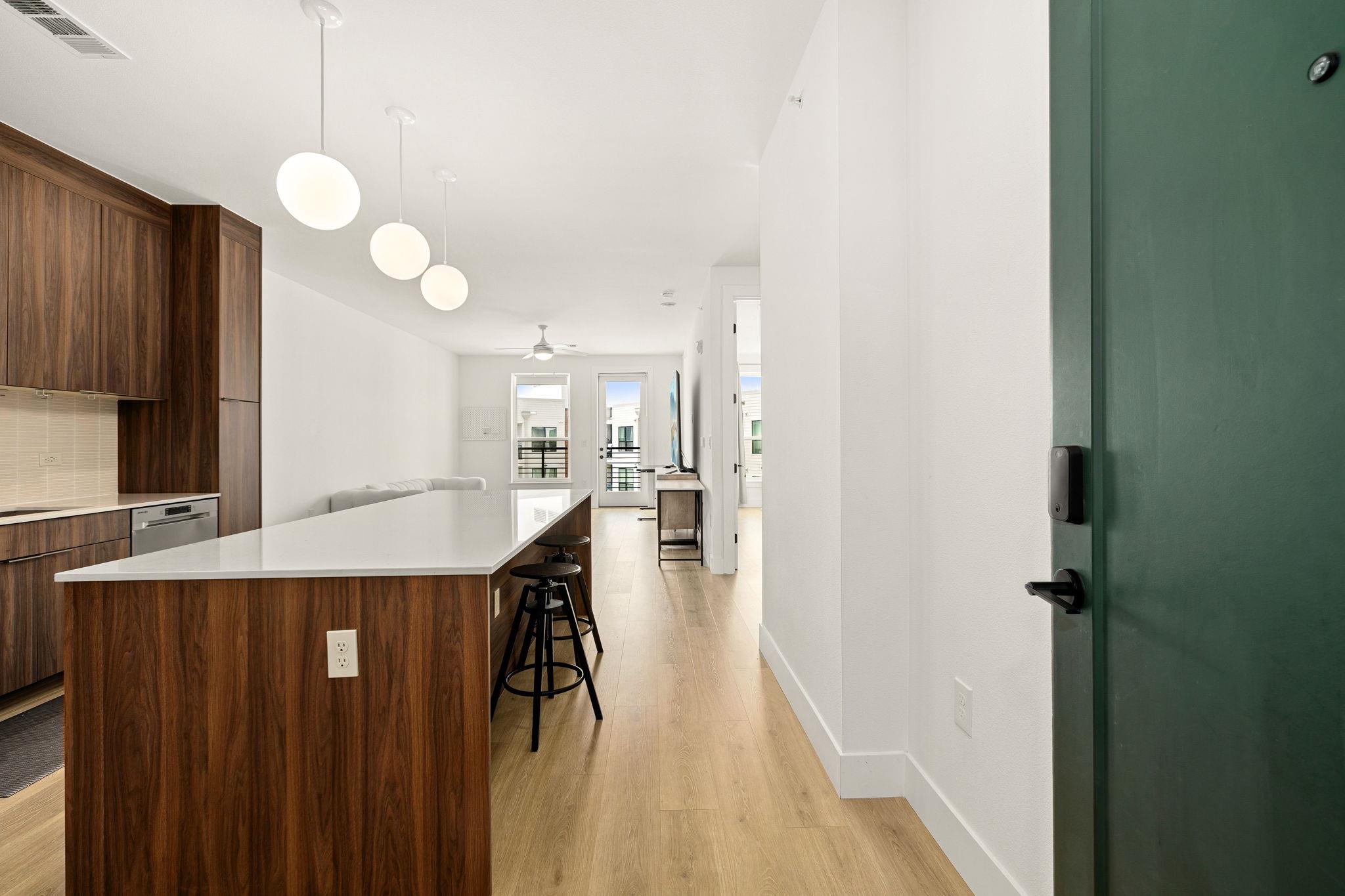 1701 Simond Ave # 612, Austin, TX 78723