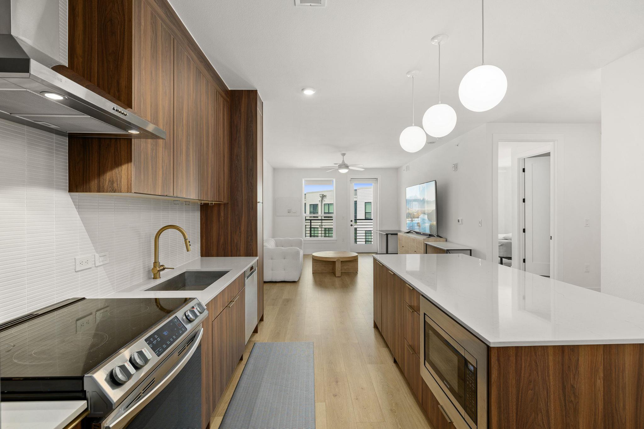 1701 Simond Ave # 612, Austin, TX 78723
