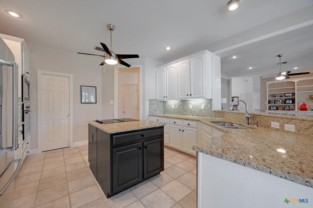 1100 Appalachian Trl, San Marcos, TX 78666