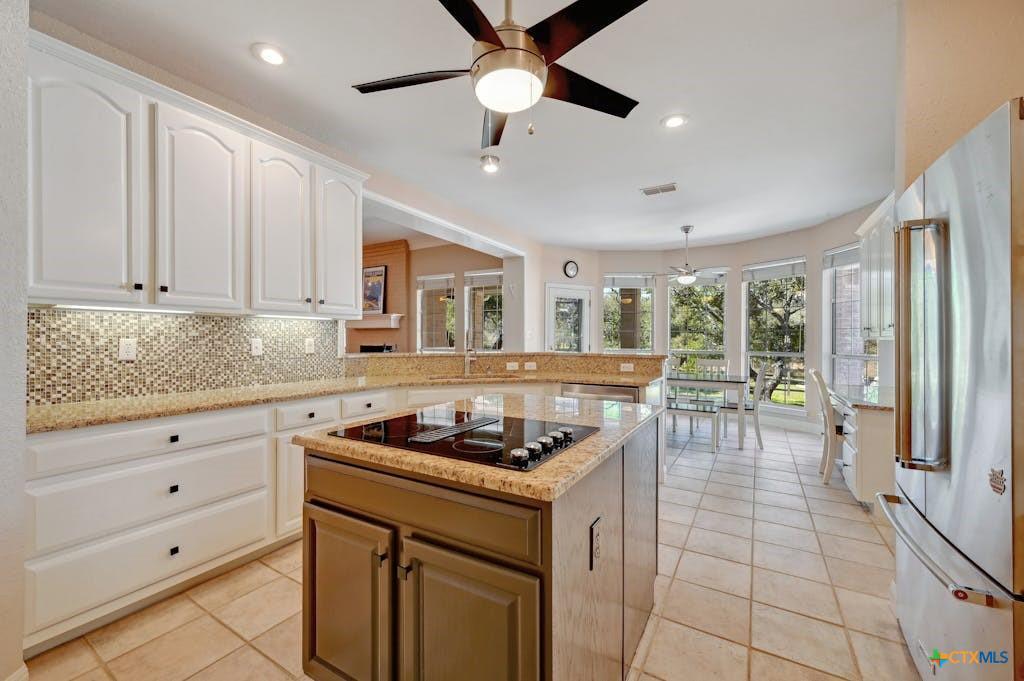 1100 Appalachian Trl, San Marcos, TX 78666