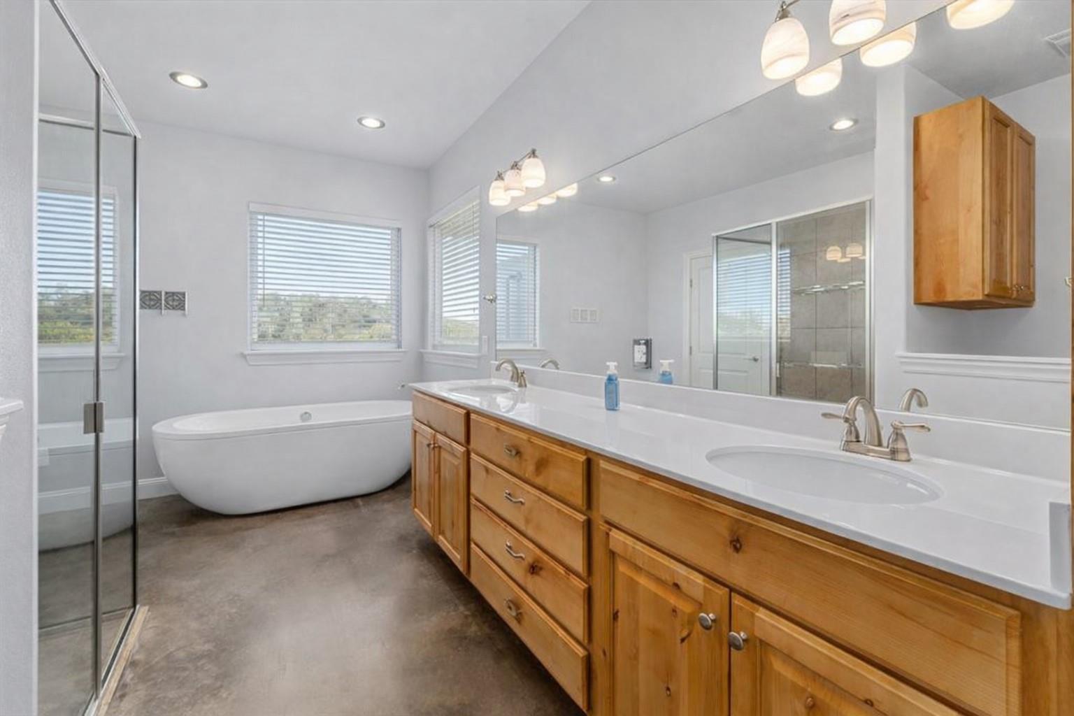2121 Martin Rd, Dripping Springs, TX 78620