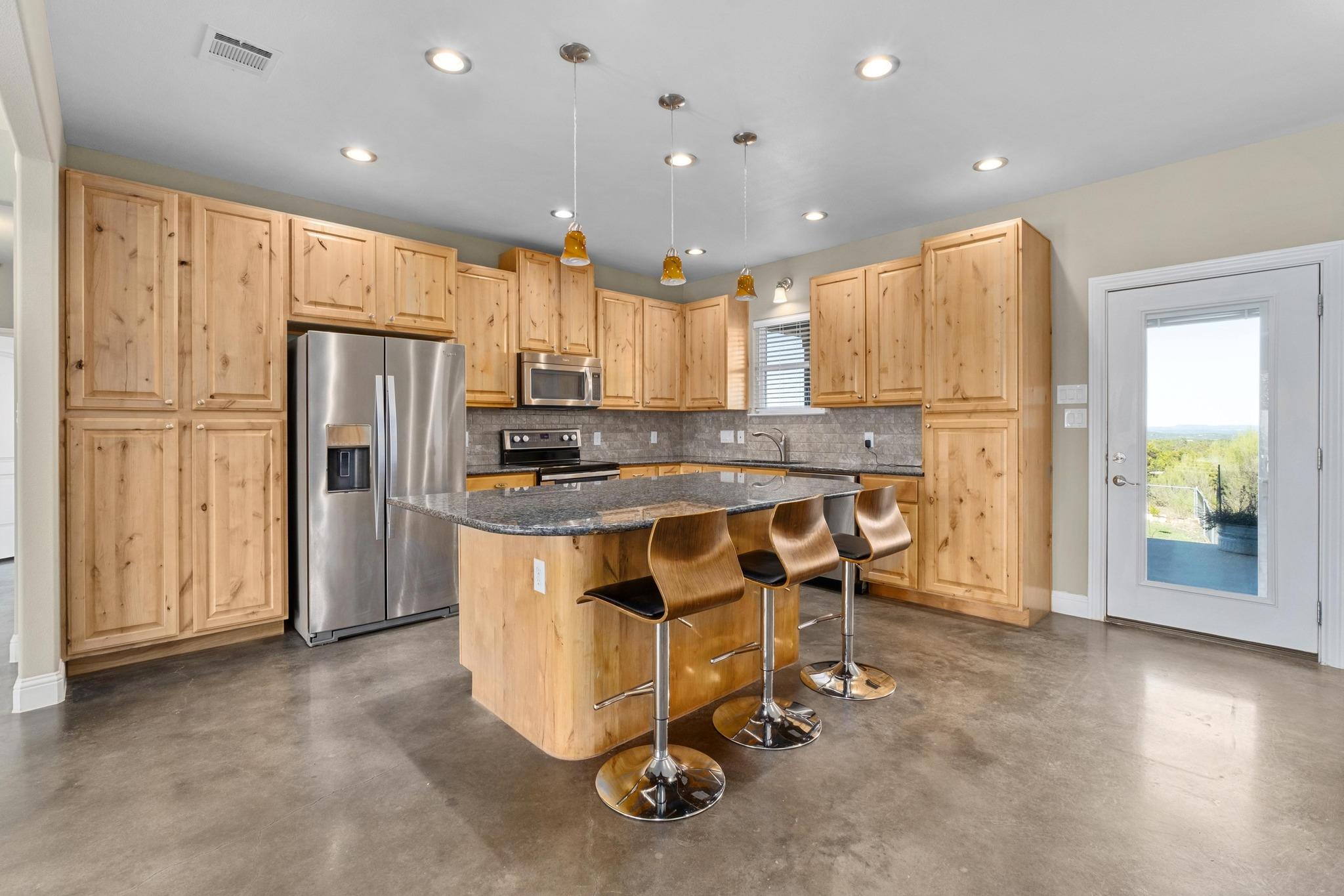 2121 Martin Rd, Dripping Springs, TX 78620