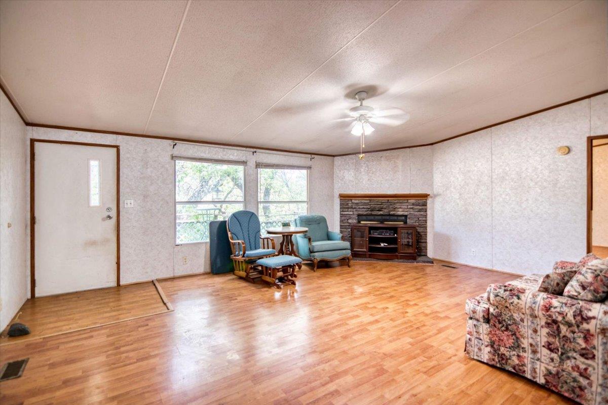 1630 County Road 335, Burnet, TX 78611
