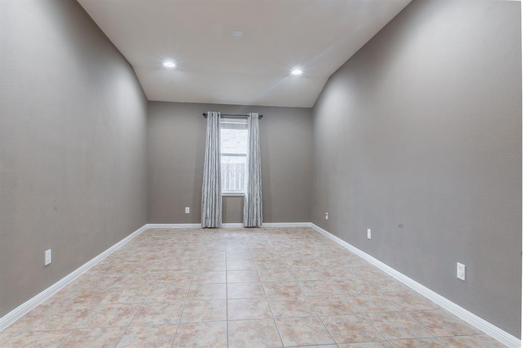 9408 Castle Pines Dr, Austin, TX 78717
