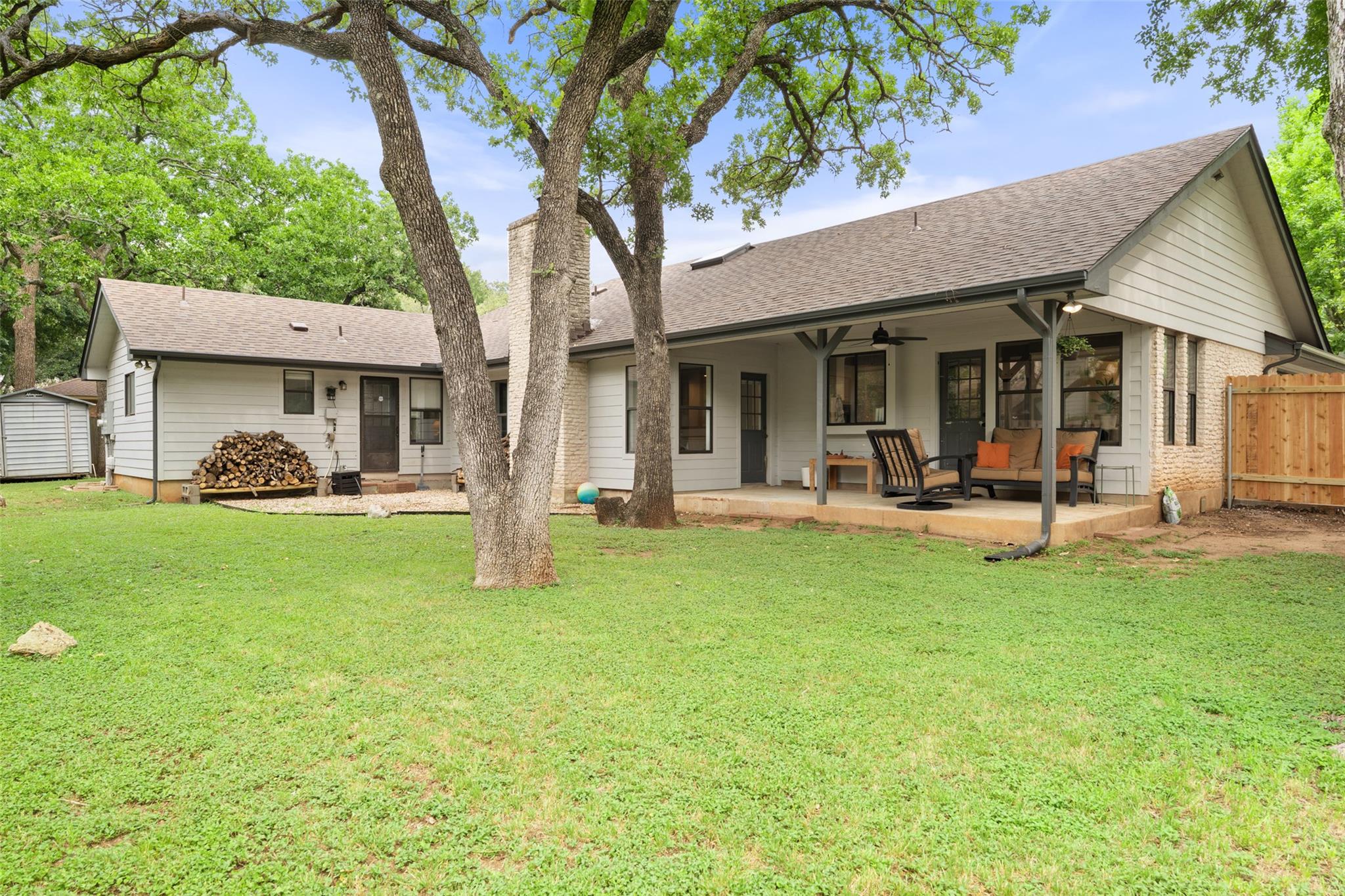 3701 Indian Point Dr, Austin, TX 78739