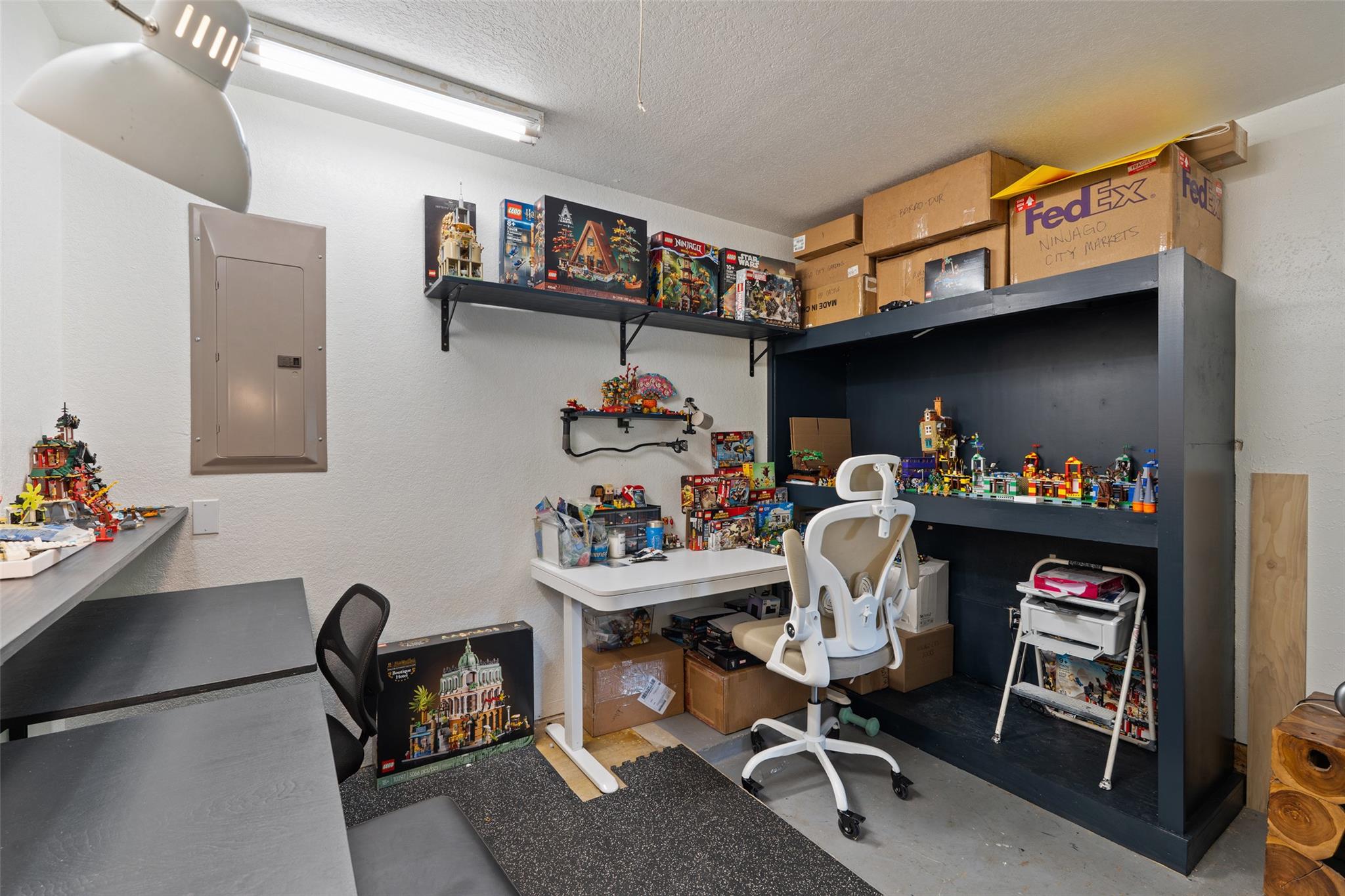 3701 Indian Point Dr, Austin, TX 78739