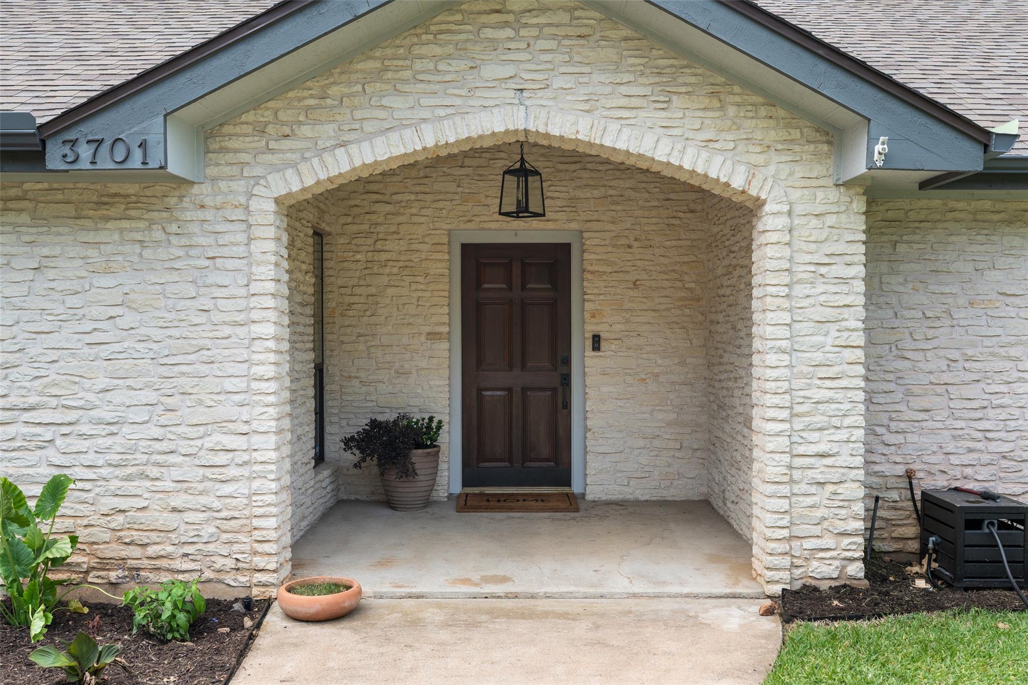 3701 Indian Point Dr, Austin, TX 78739