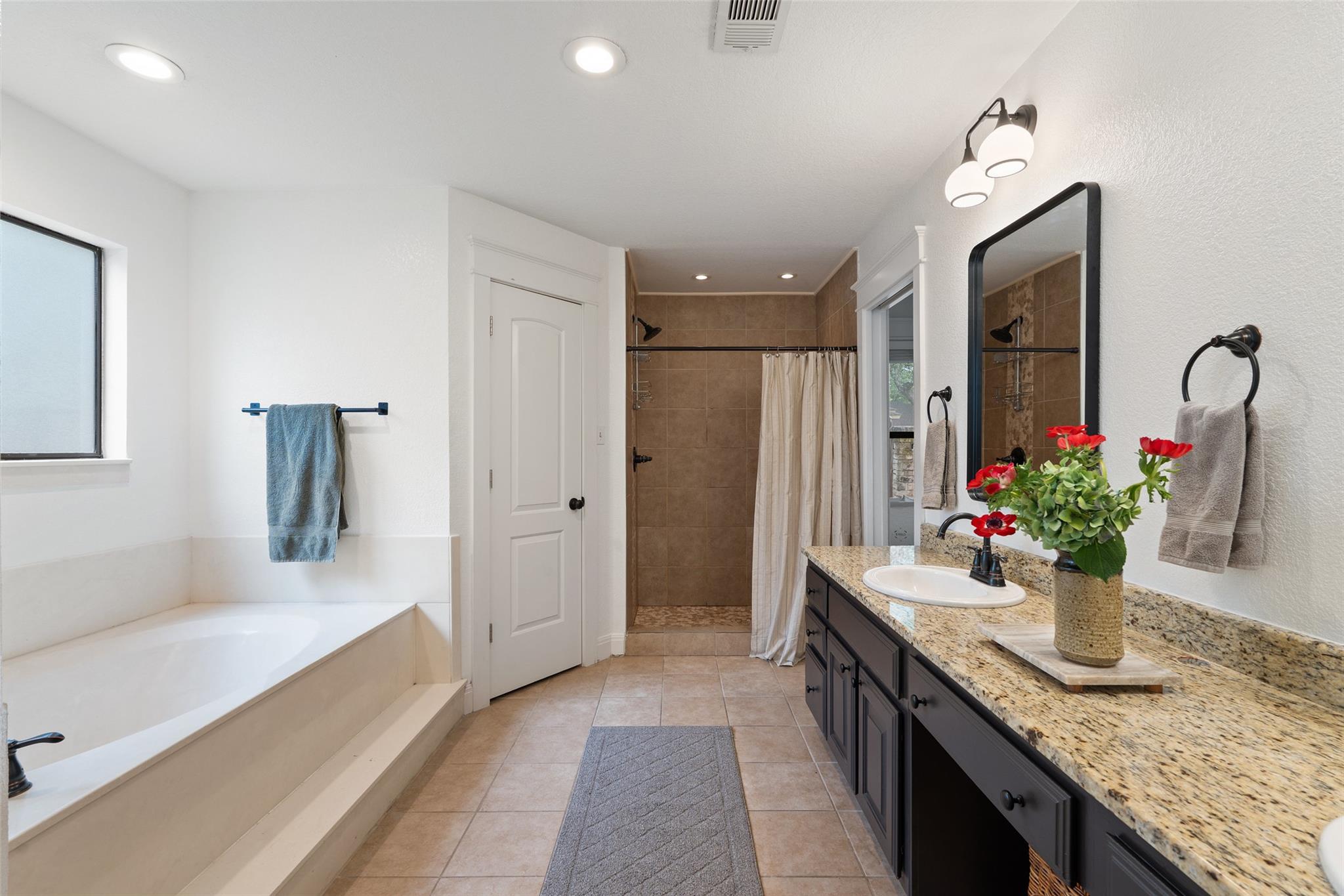 3701 Indian Point Dr, Austin, TX 78739