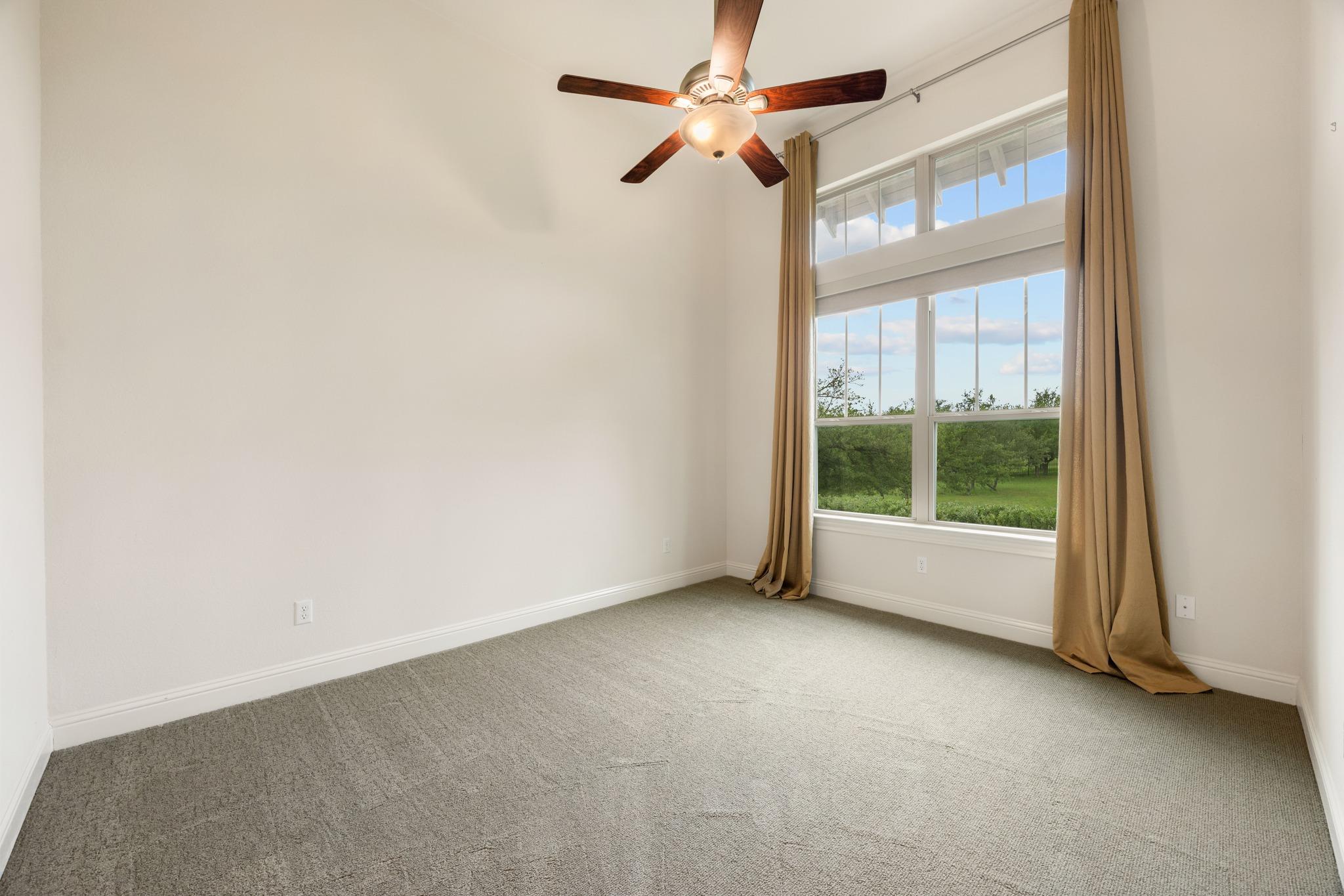 9733 Avion Cv, Dripping Springs, TX 78620