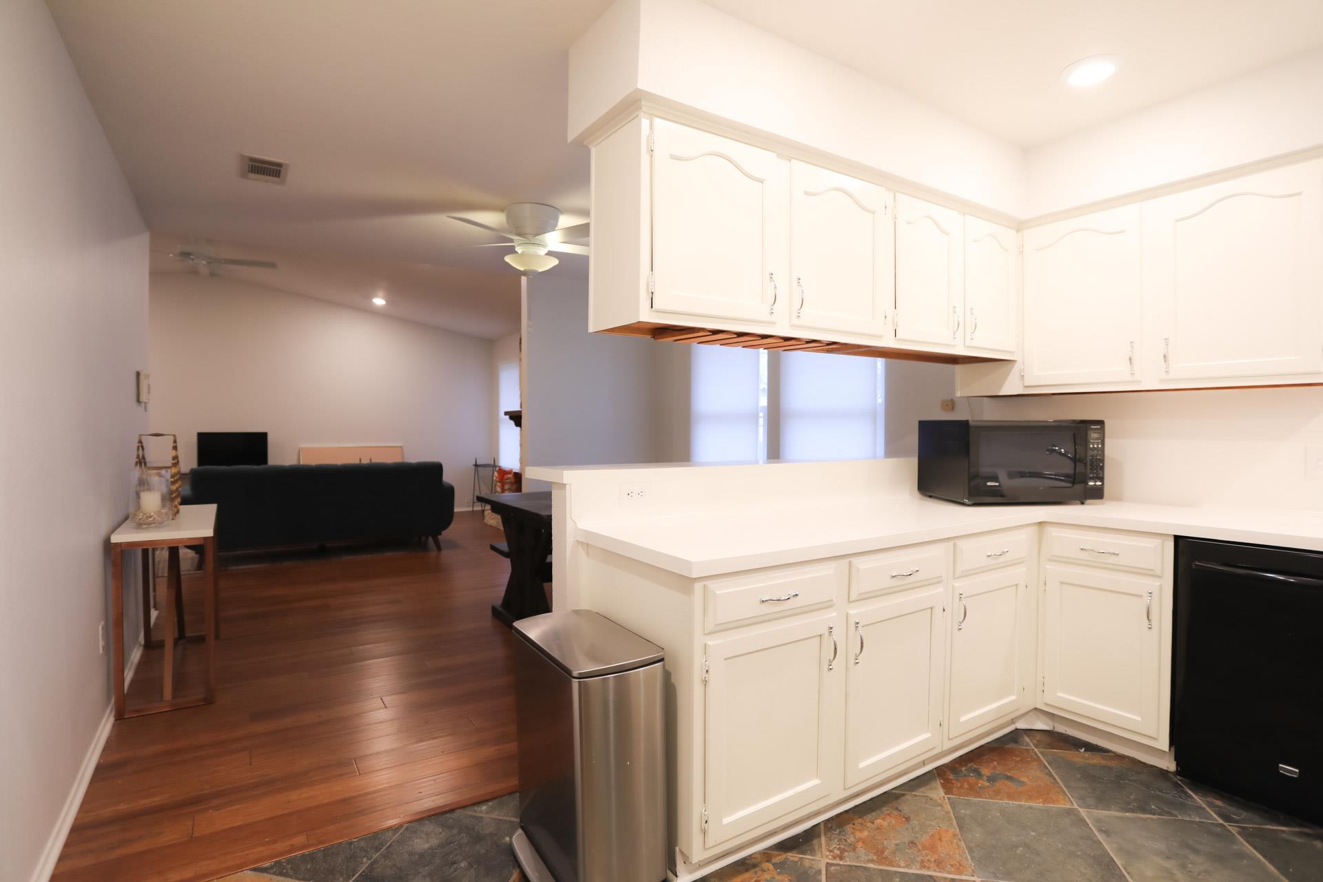 12315 Wycliff Ln, Austin, TX 78727