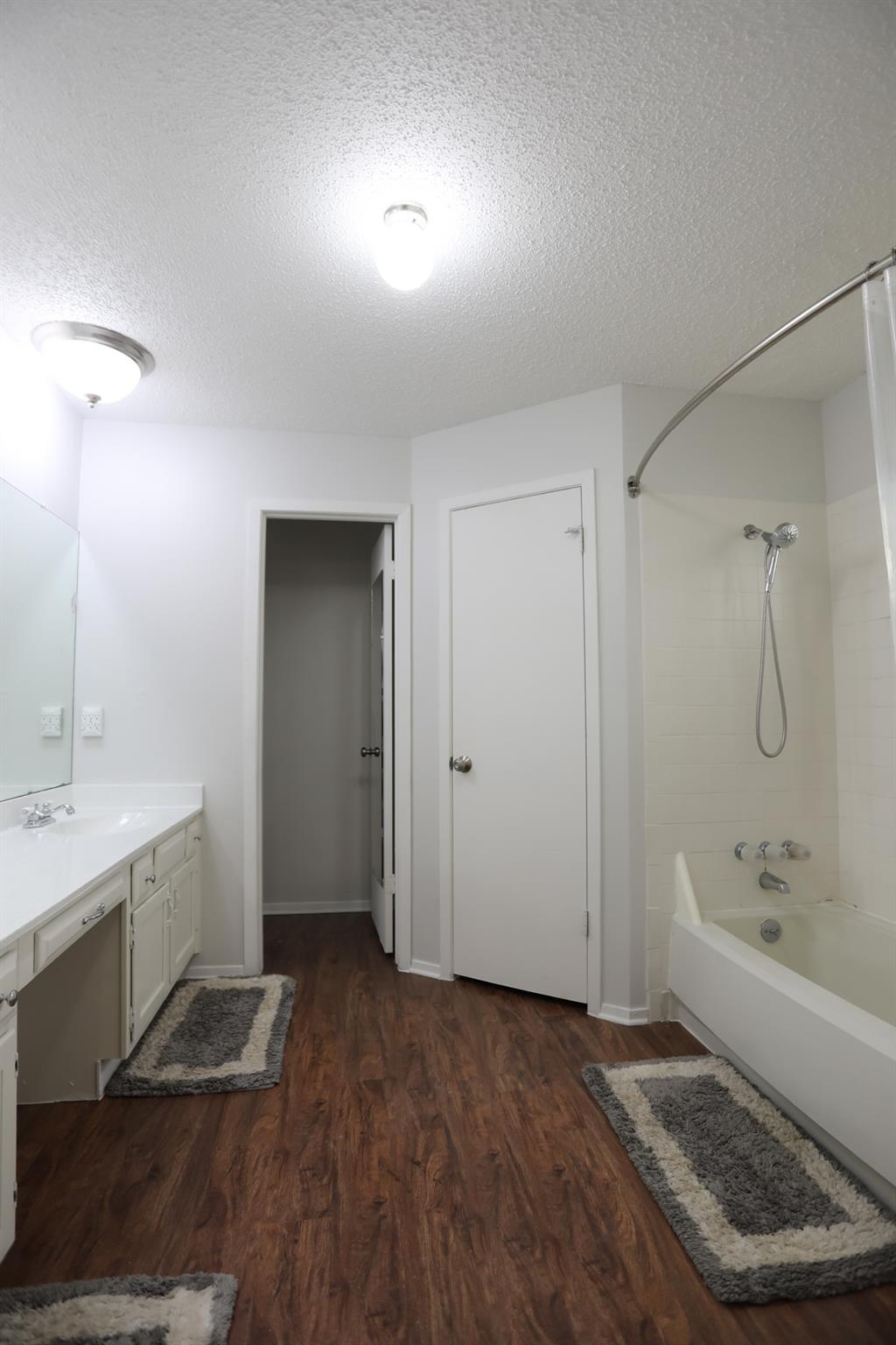 12315 Wycliff Ln, Austin, TX 78727