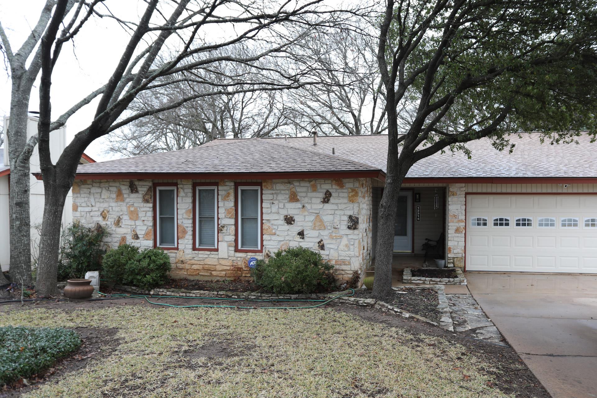 12315 Wycliff Ln, Austin, TX 78727