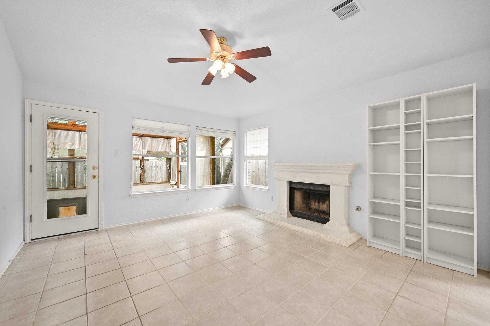 9401 Notches Dr, Austin, TX 78748