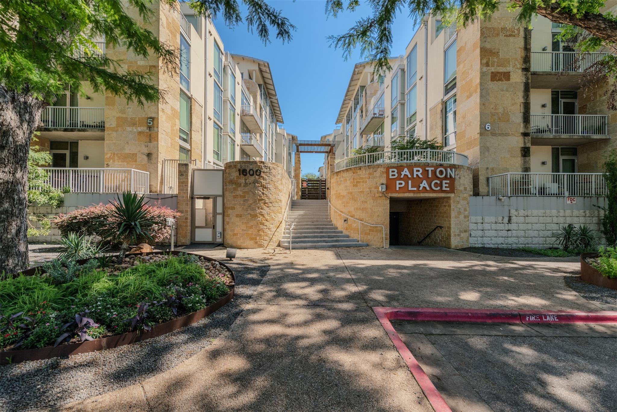 1600 Barton Springs Rd # 1507, Austin, TX 78704