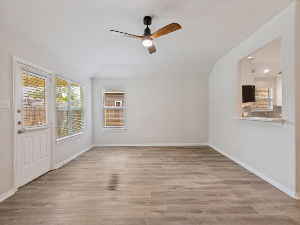 232 Strawberry Blonde Dr, Buda, TX 78610