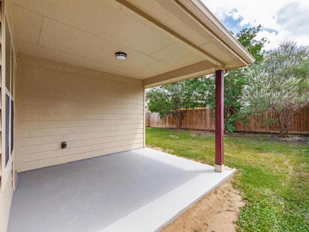232 Strawberry Blonde Dr, Buda, TX 78610